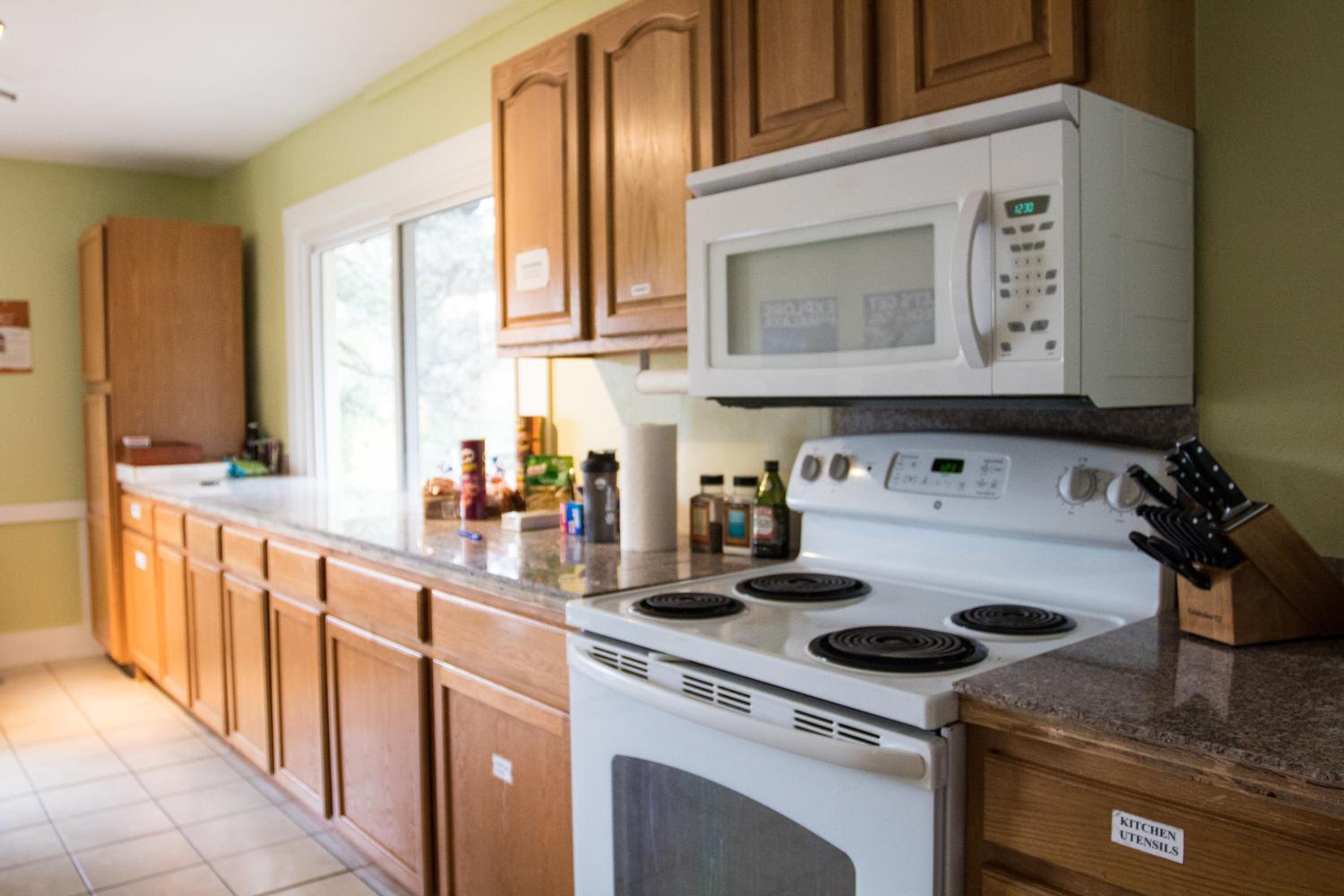 Estes Park Adventure Hostel - Property Image 11
