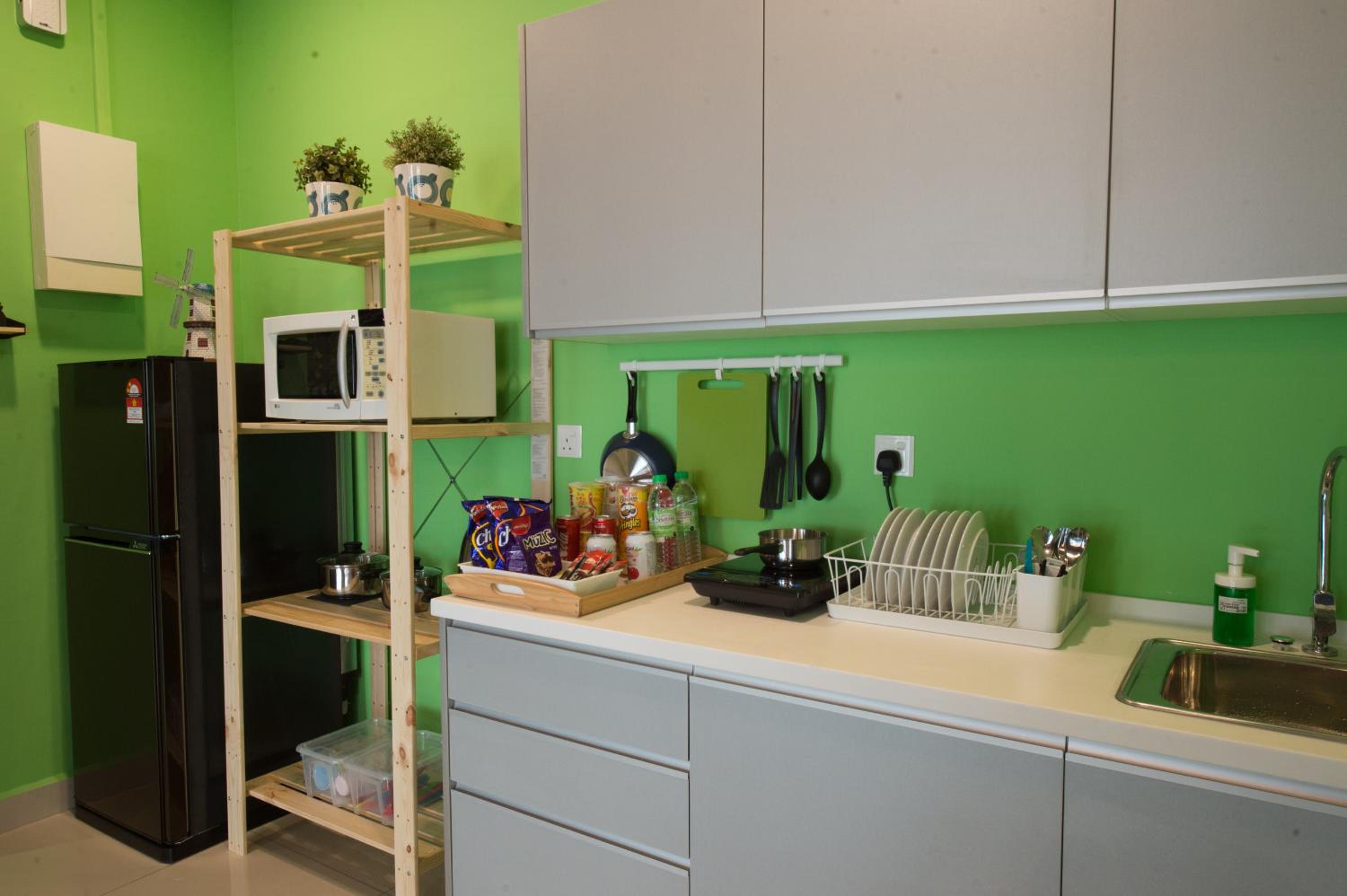 Austin 18 IKEA - AEON