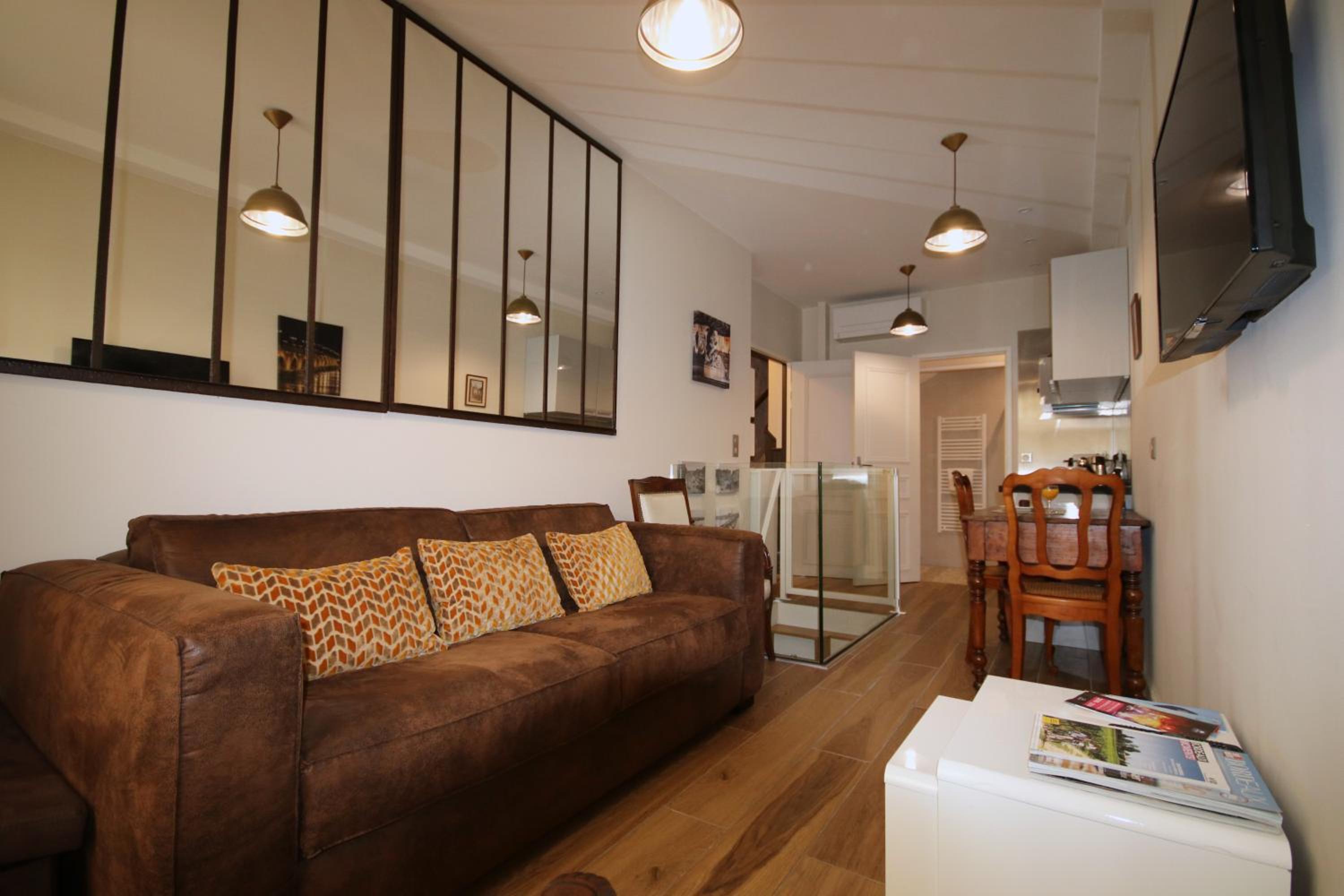 Duplex climatisé en Hyper Centre de Bordeaux