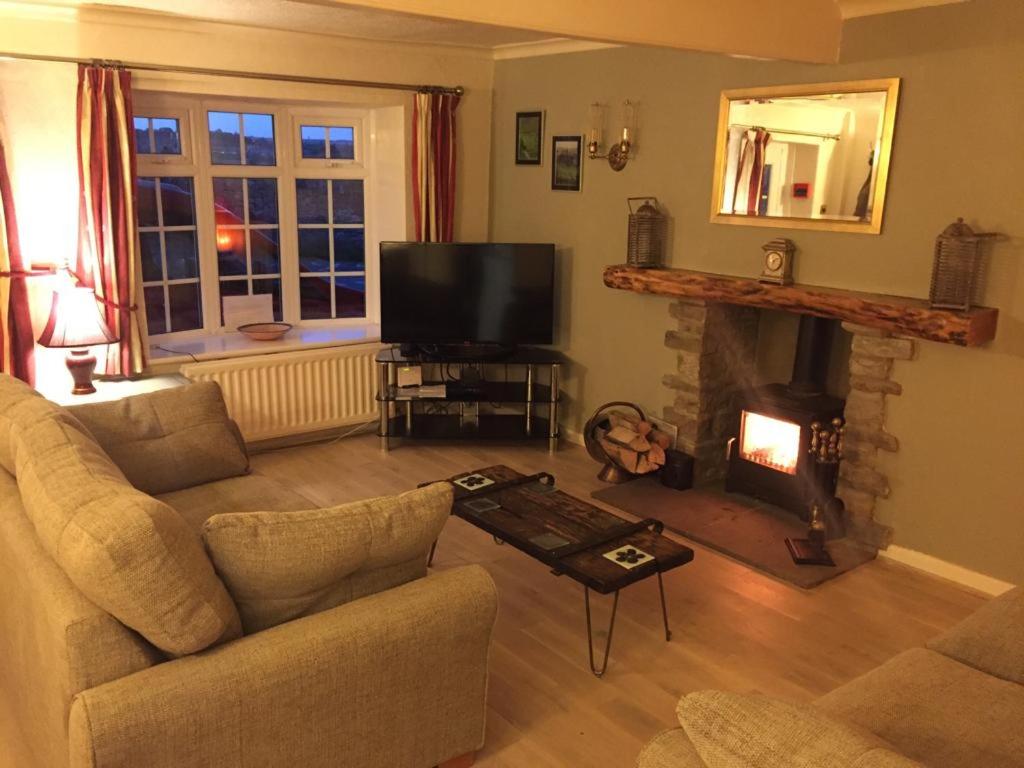 Vale Cottage view 4
