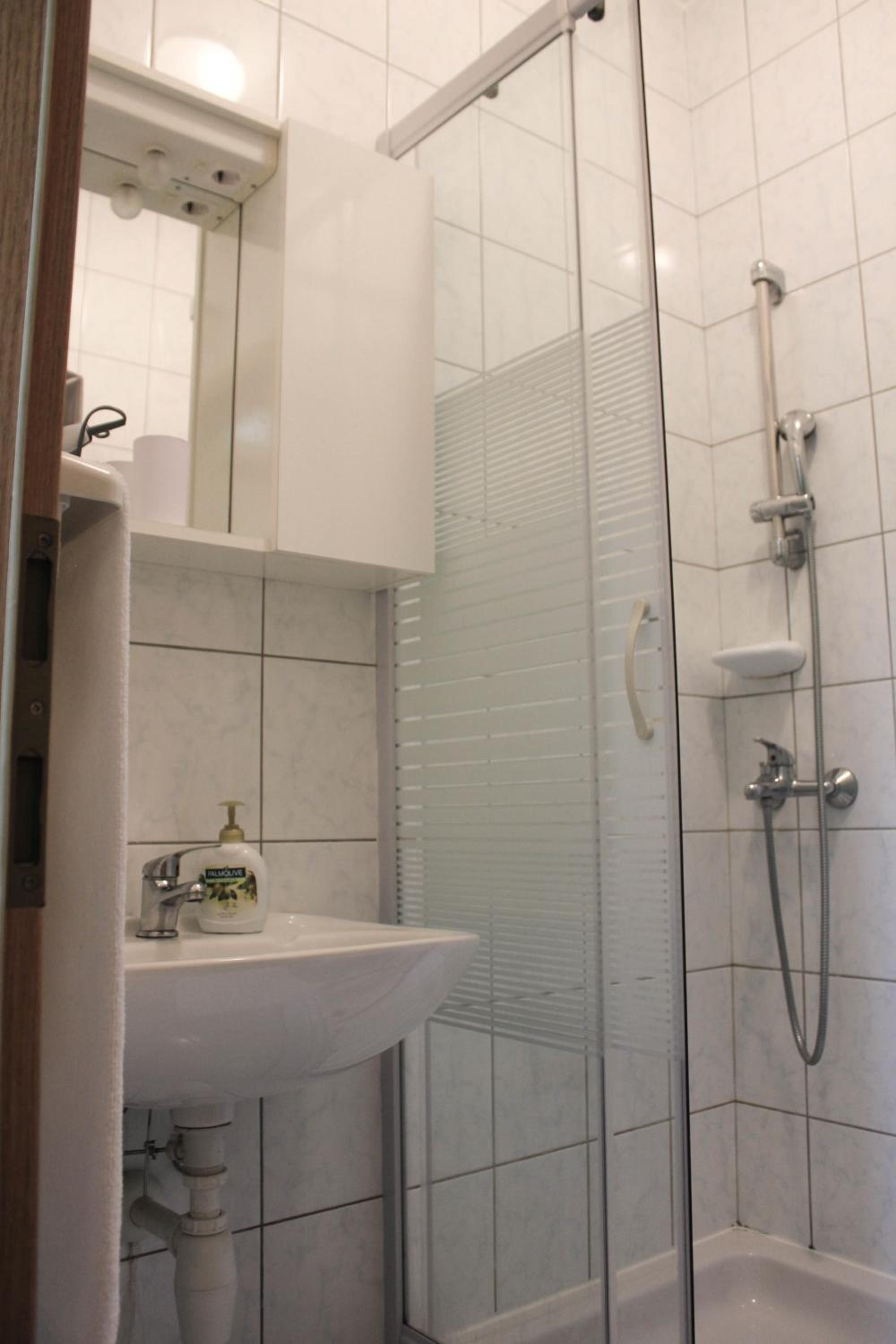 Photo 43