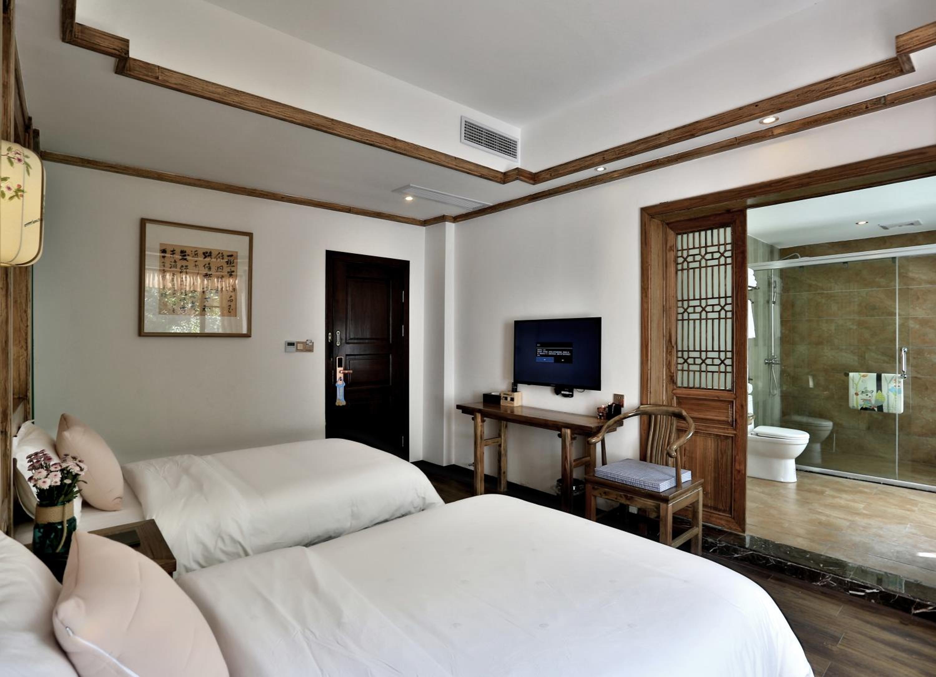 Zhangjiajie One city one inn