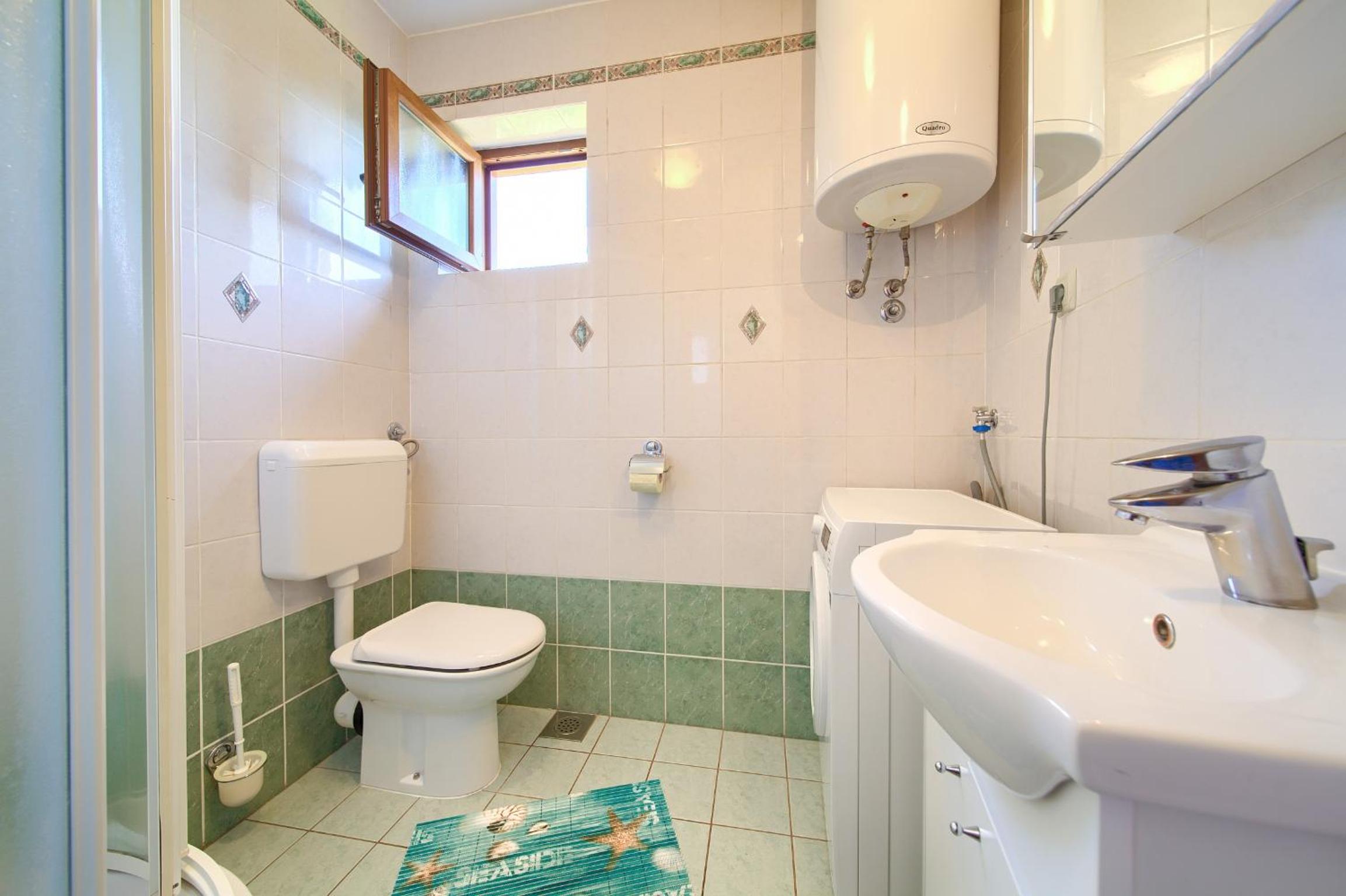 Apartments Ivan Porat view 5