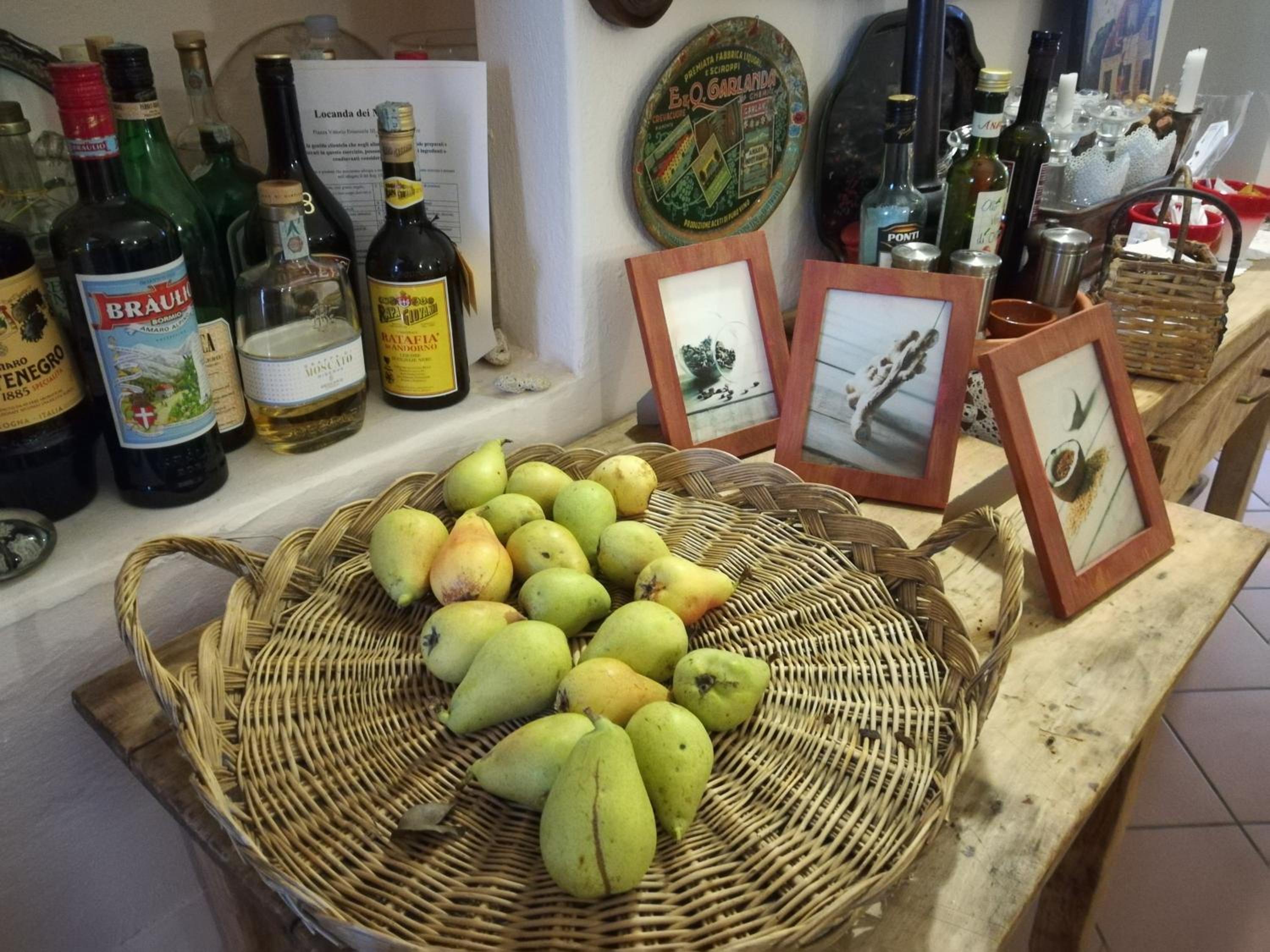 bar