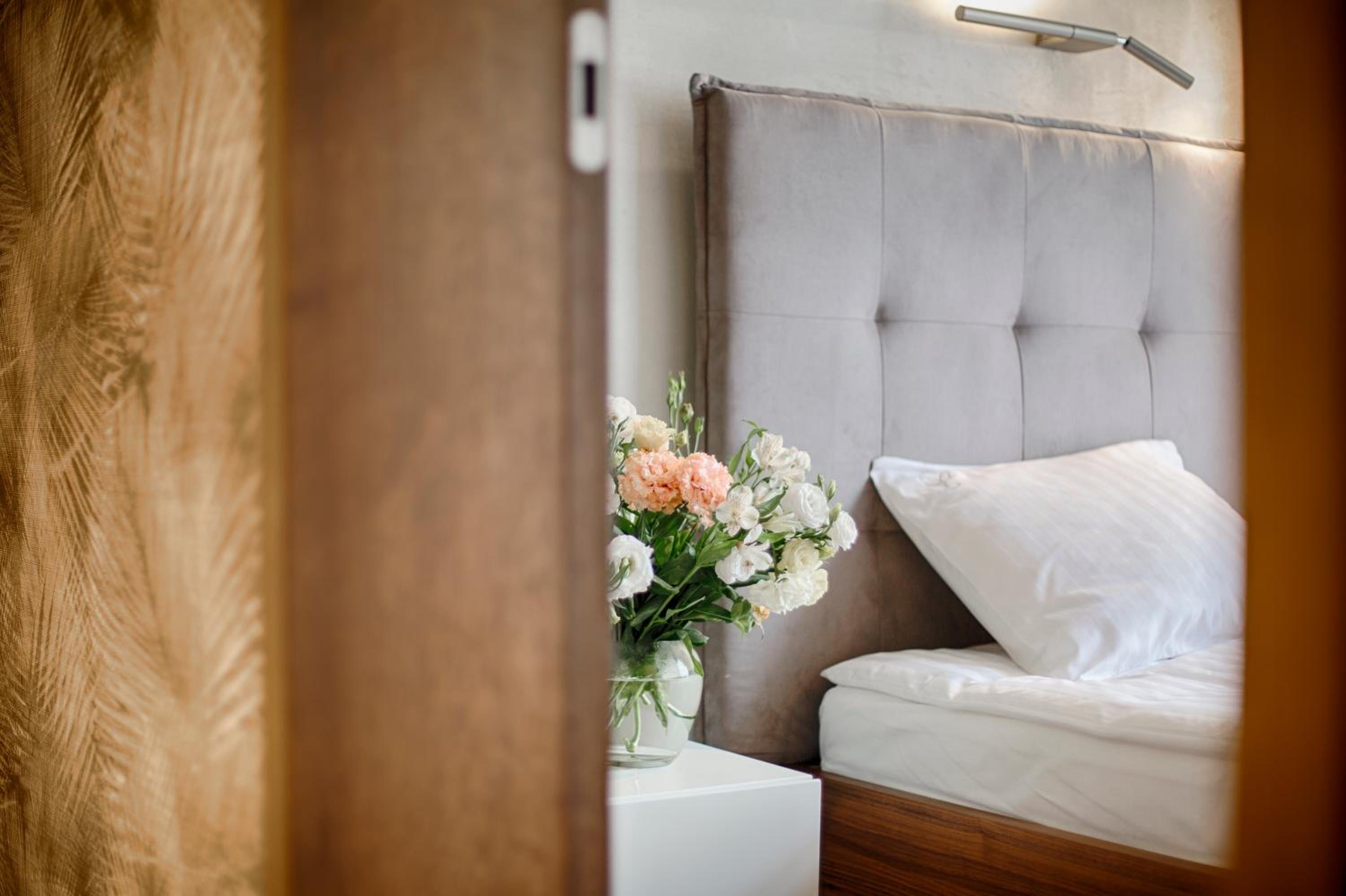 Luxury Boutique Apartment Cracow Old Town 8 Pers