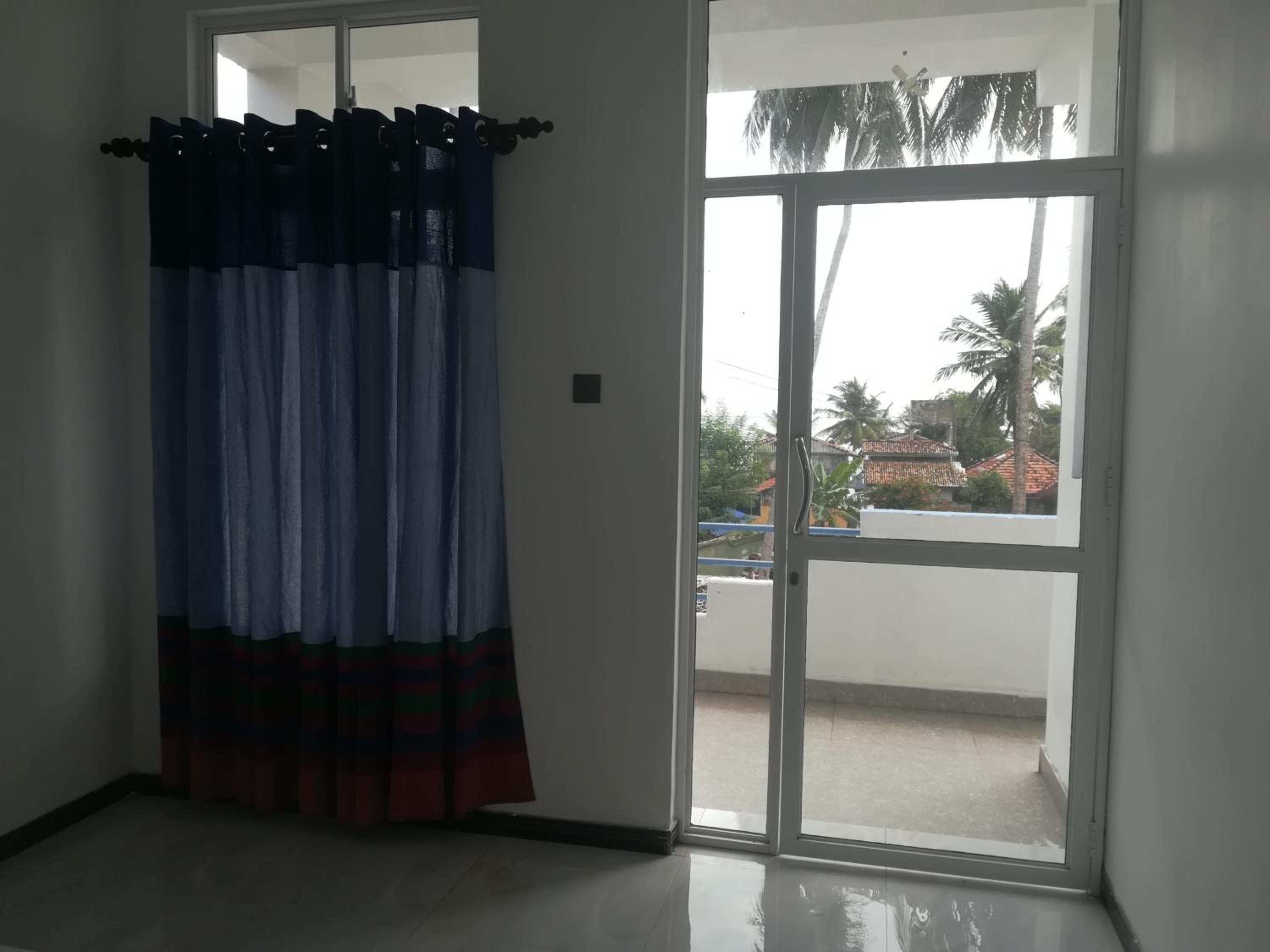 Photo 33
