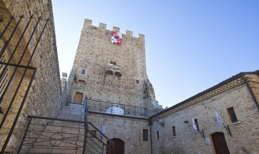 Castel di Pietra view 5