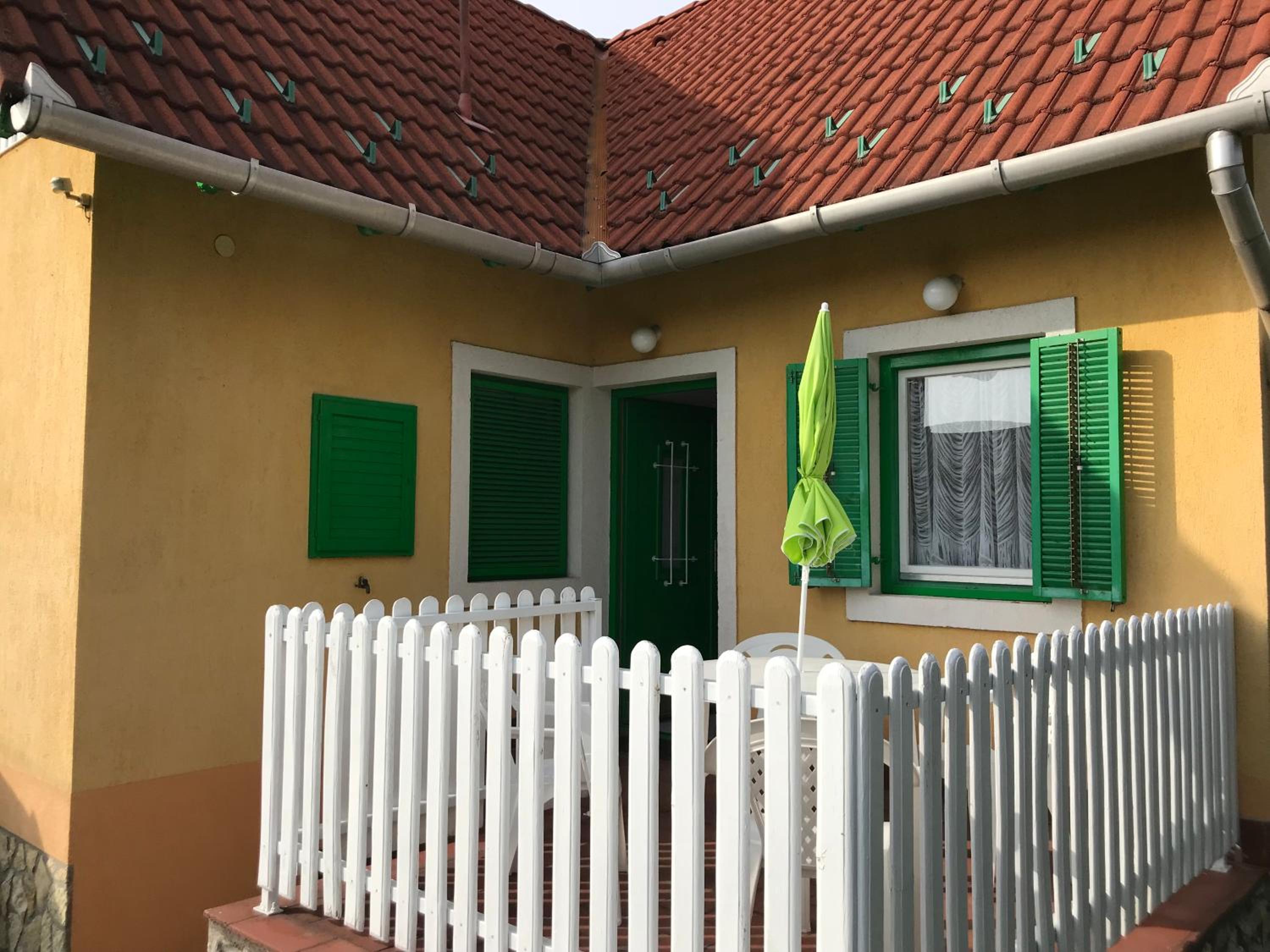 Arácsi házikó