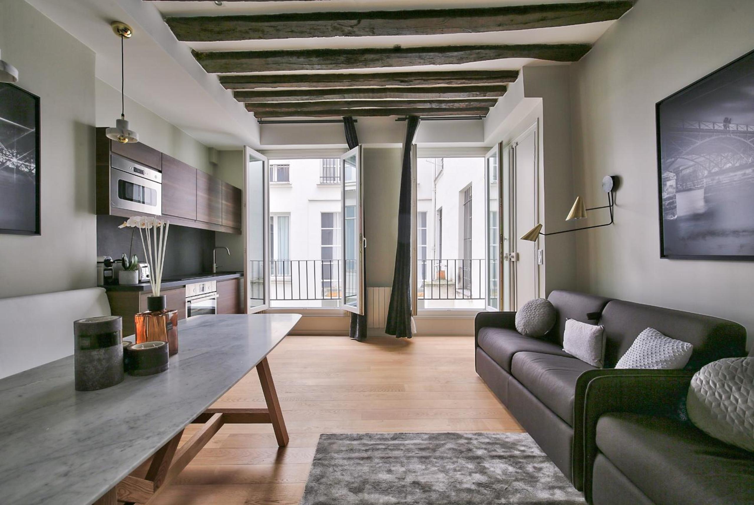 70 - Authentic Parisian Flat