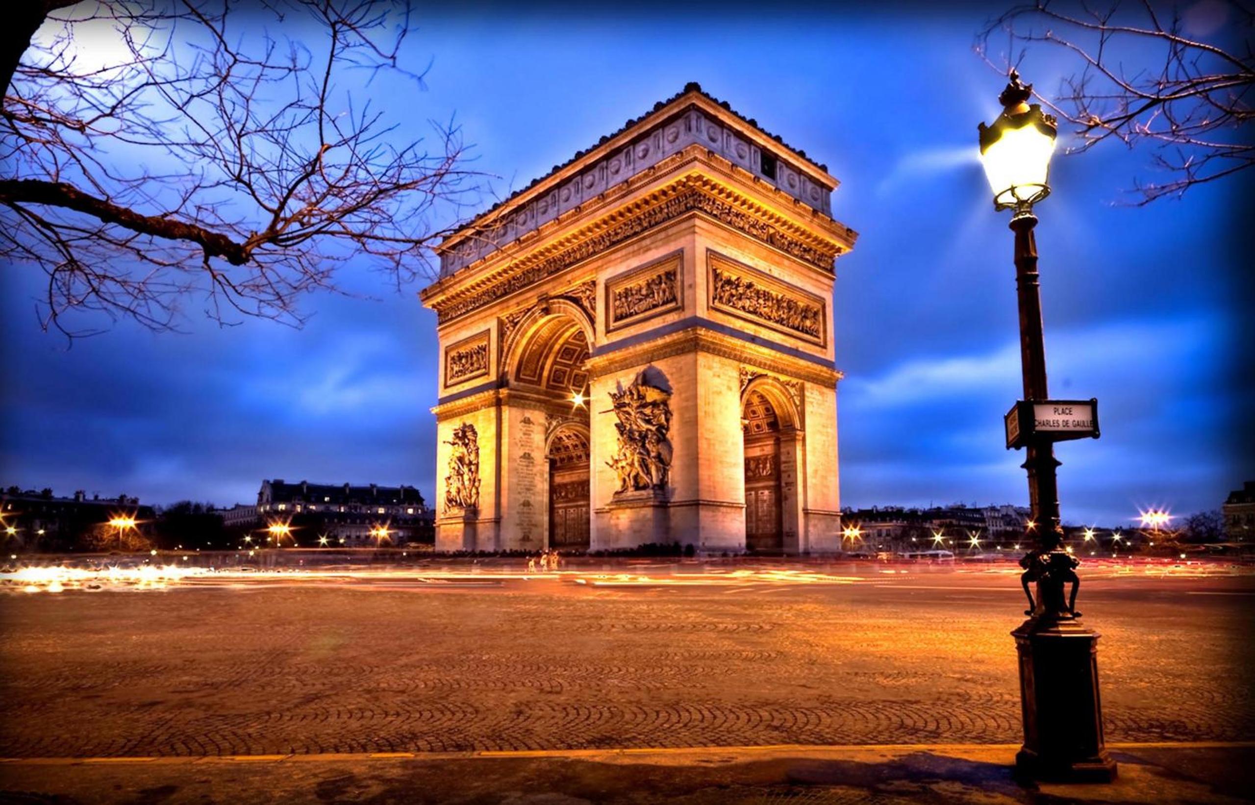 63-LUXURY FLAT CHAMPS-ELYSEES (1C)