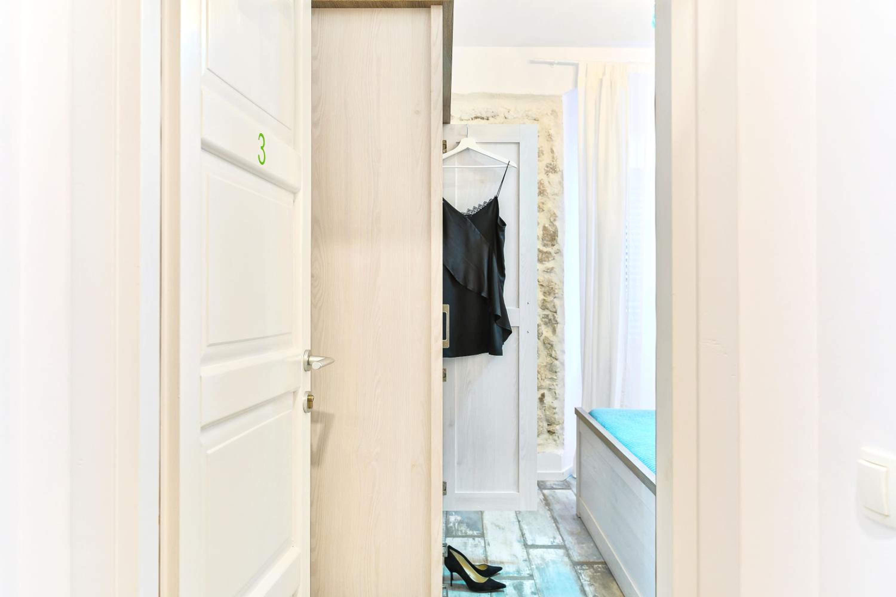 Lanterna Rooms & Apartment — photo 36