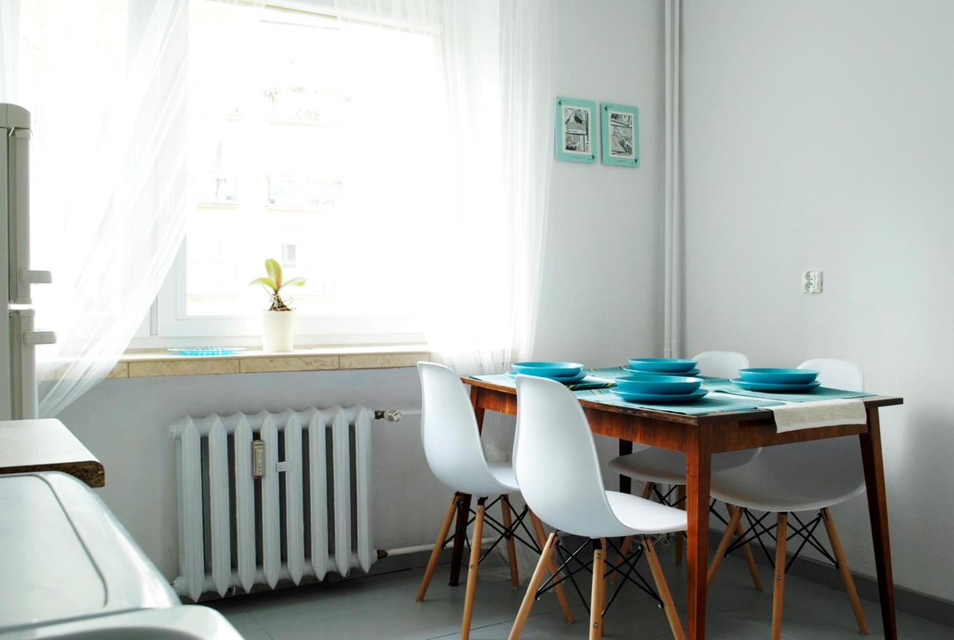 Yellow Apartment oposite ZOO (5 minutes walk to the Old Town) view 5