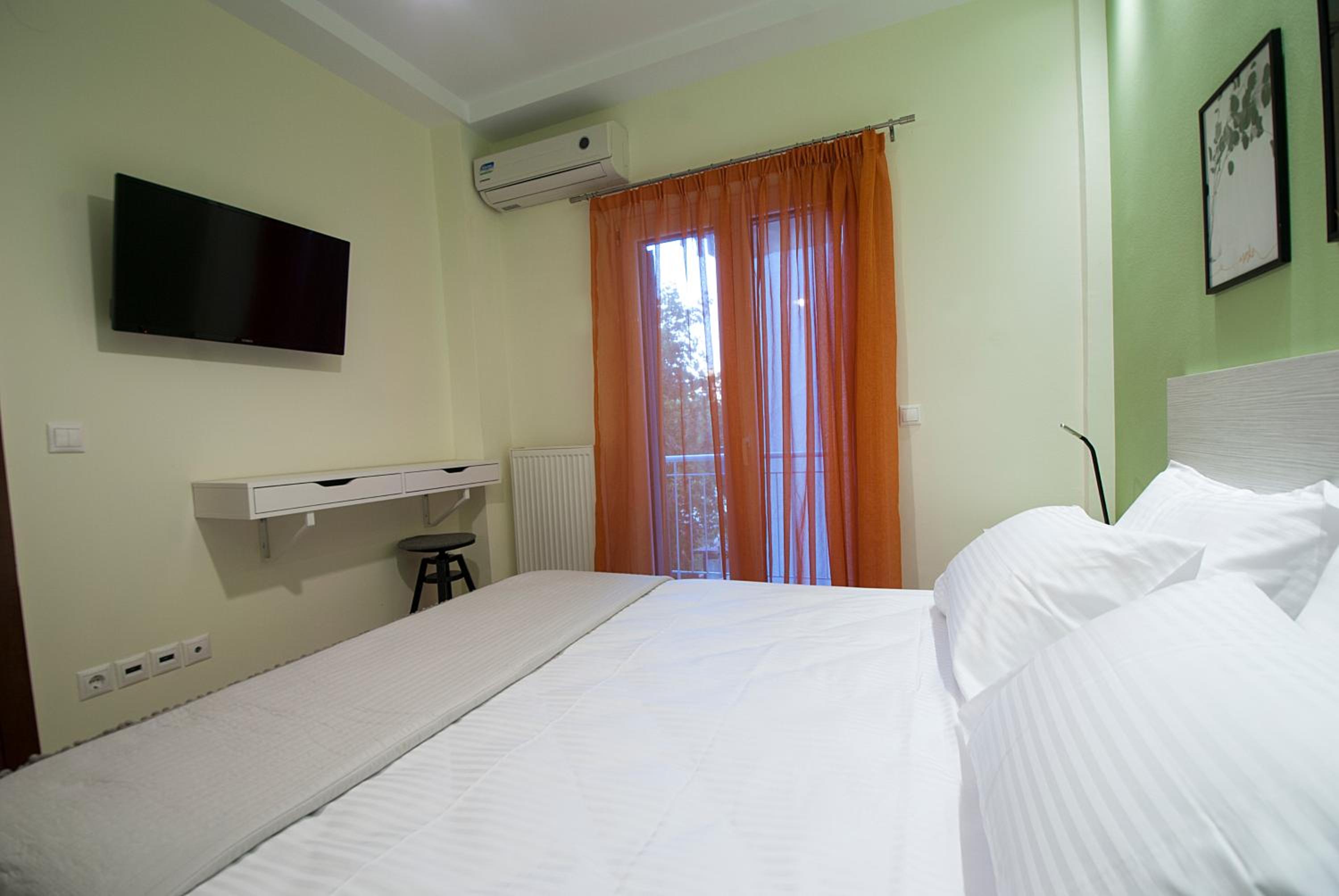 Smart Living Flat, Melenikou view 4