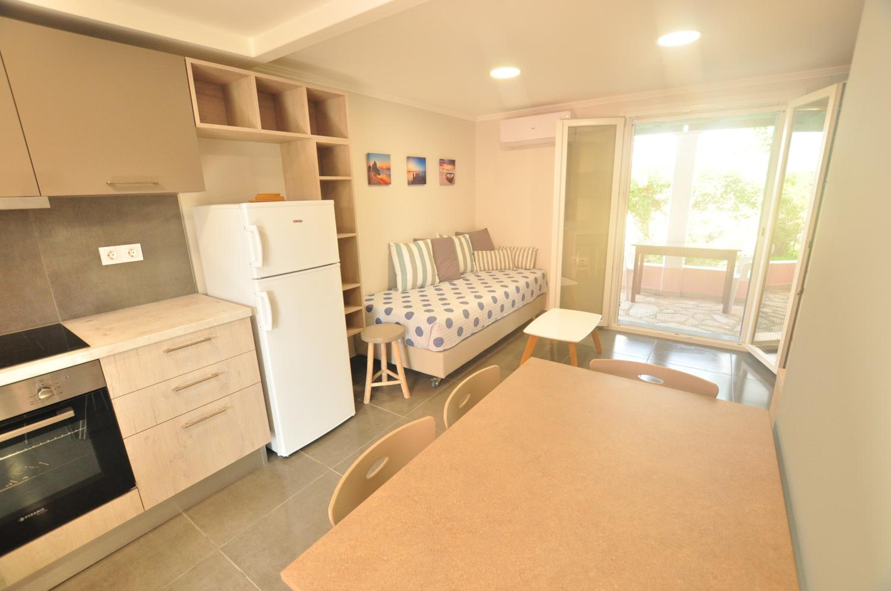 Tassos Apartments