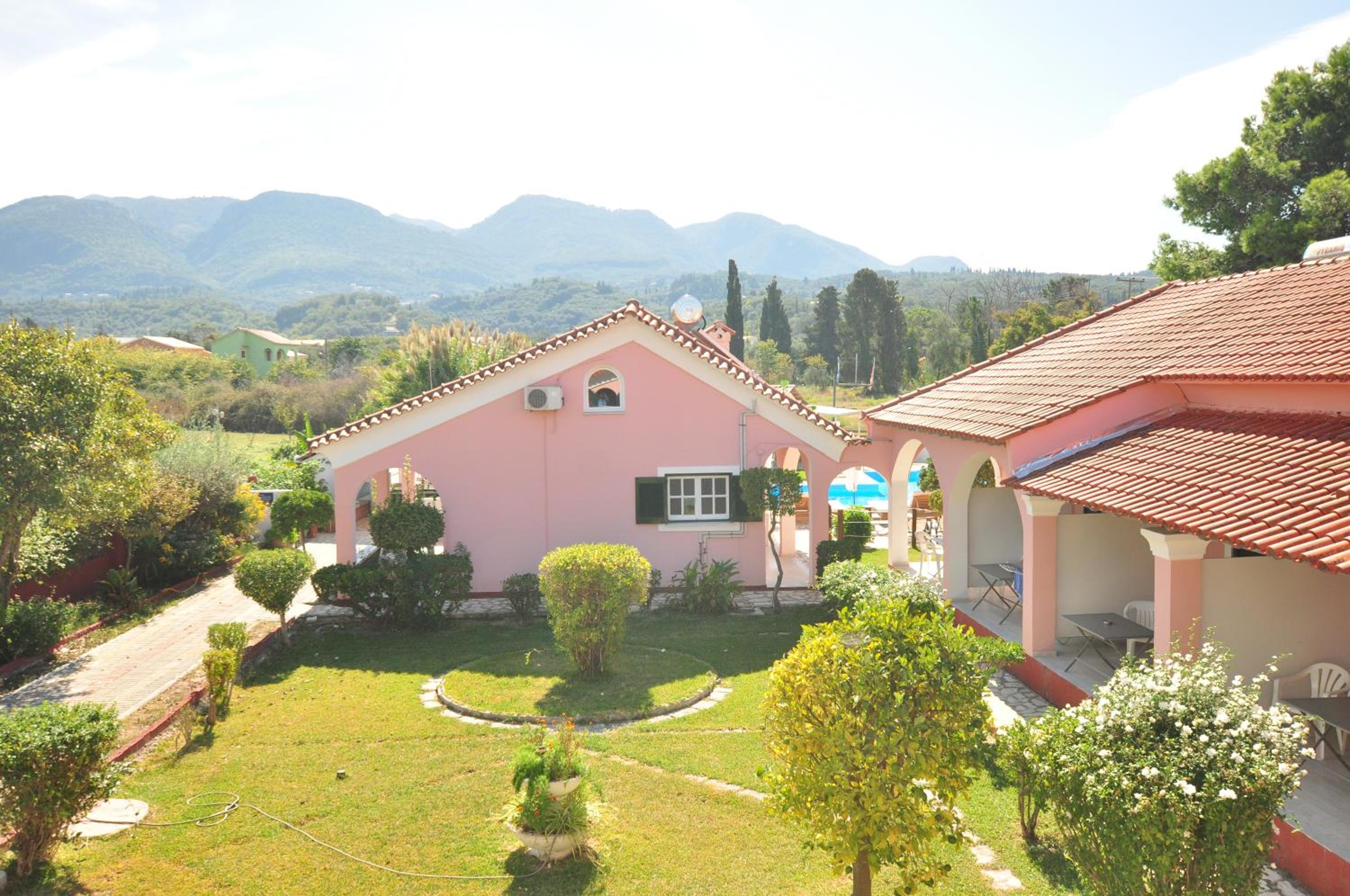 Tassos Apartments