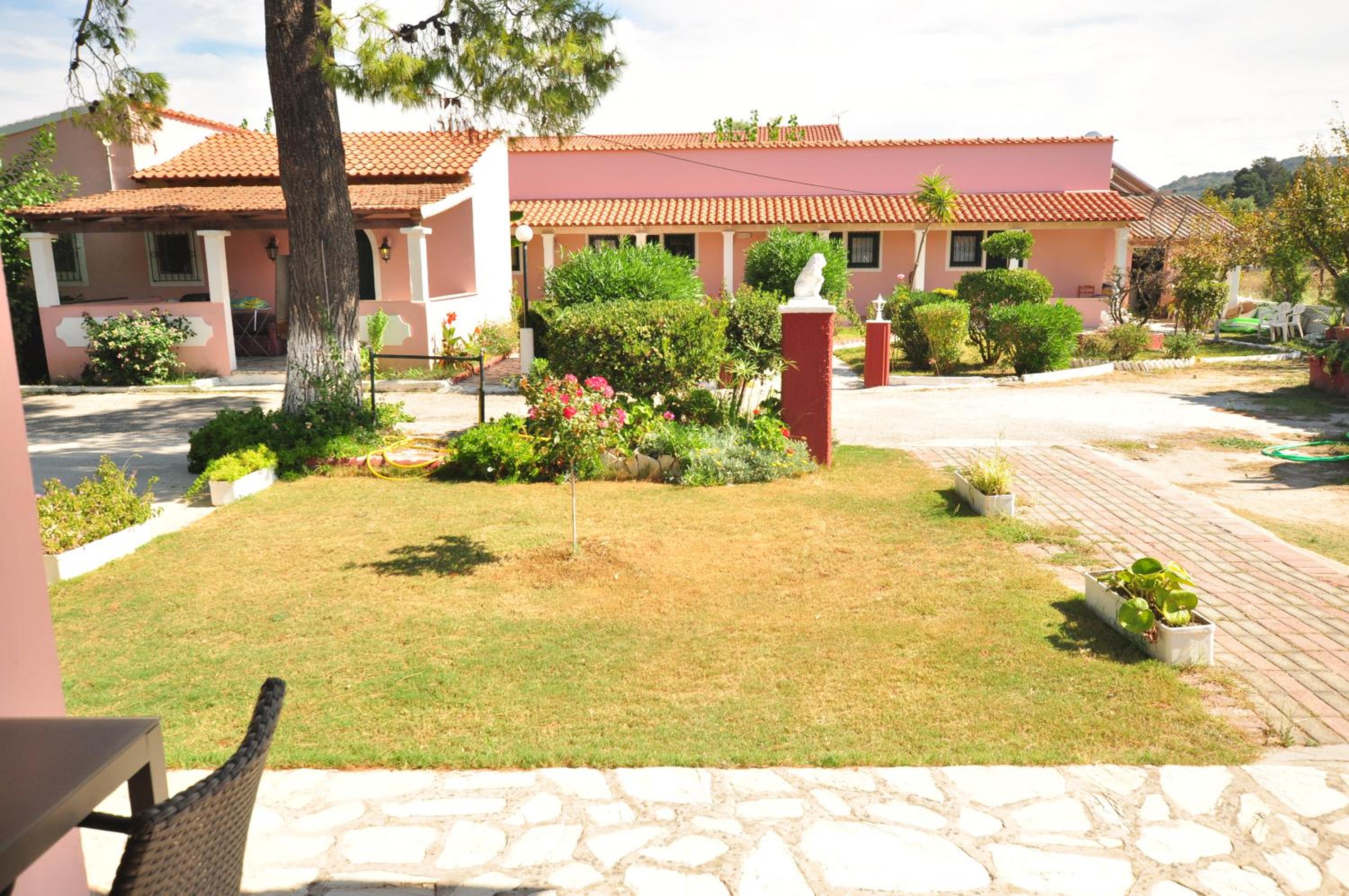Tassos Apartments
