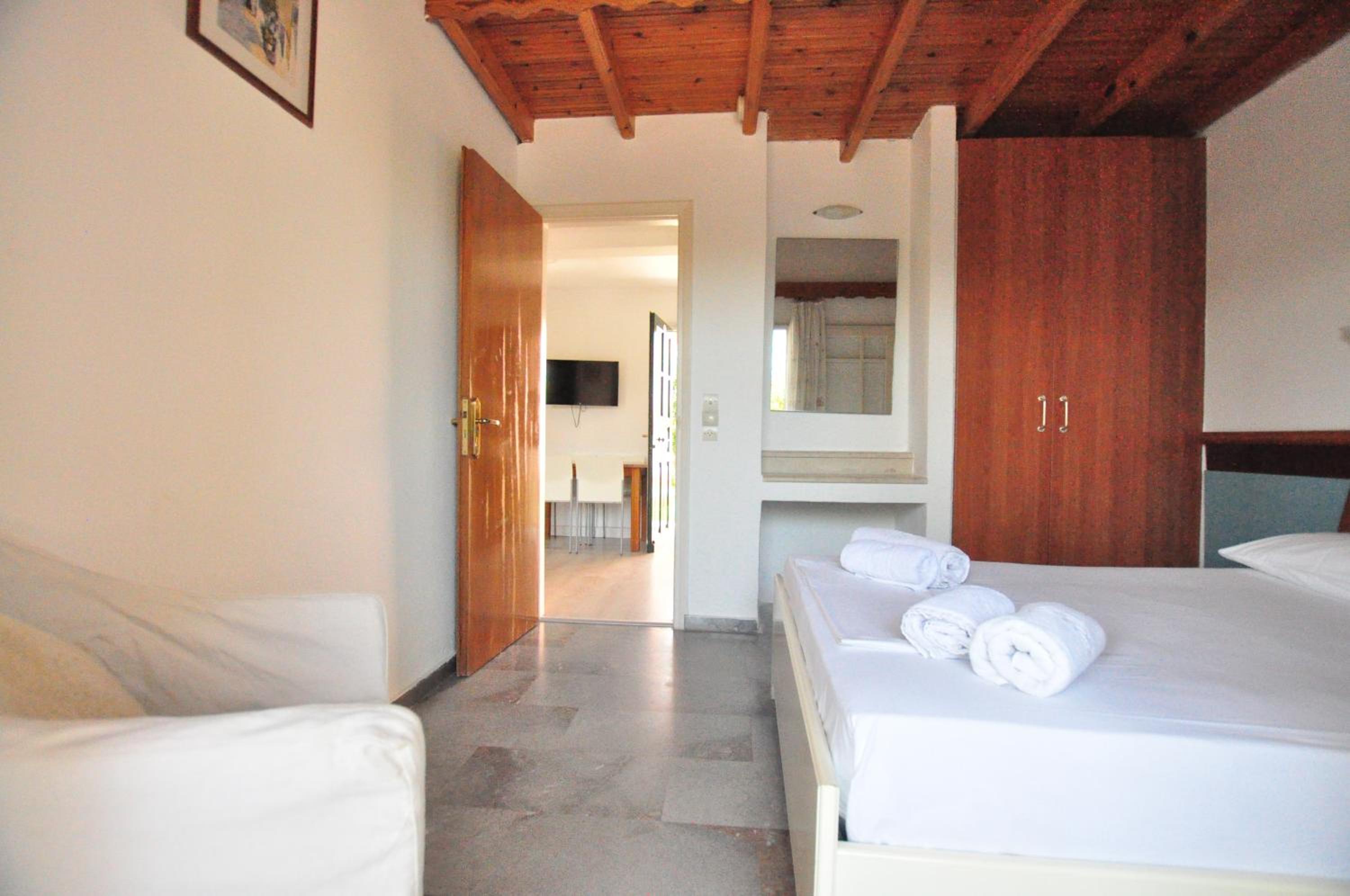 Tassos Apartments