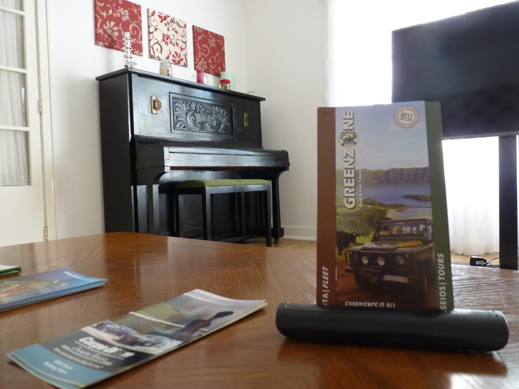 AZORES GARDEN HOUSE - Private Suites & Apartments - Automatic Self Check-in photo 46 of 78
