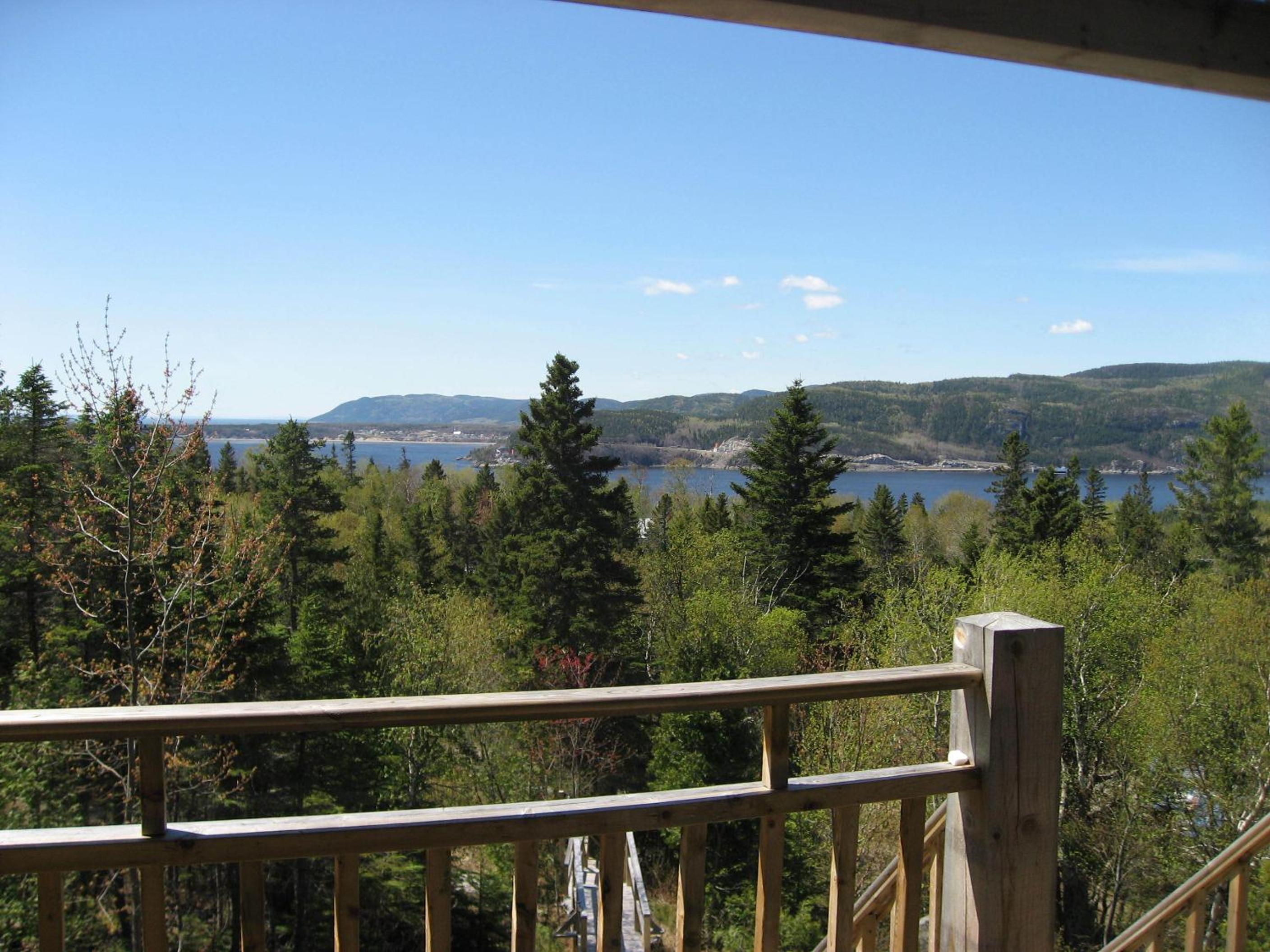 Chalet de la Montagne view 3