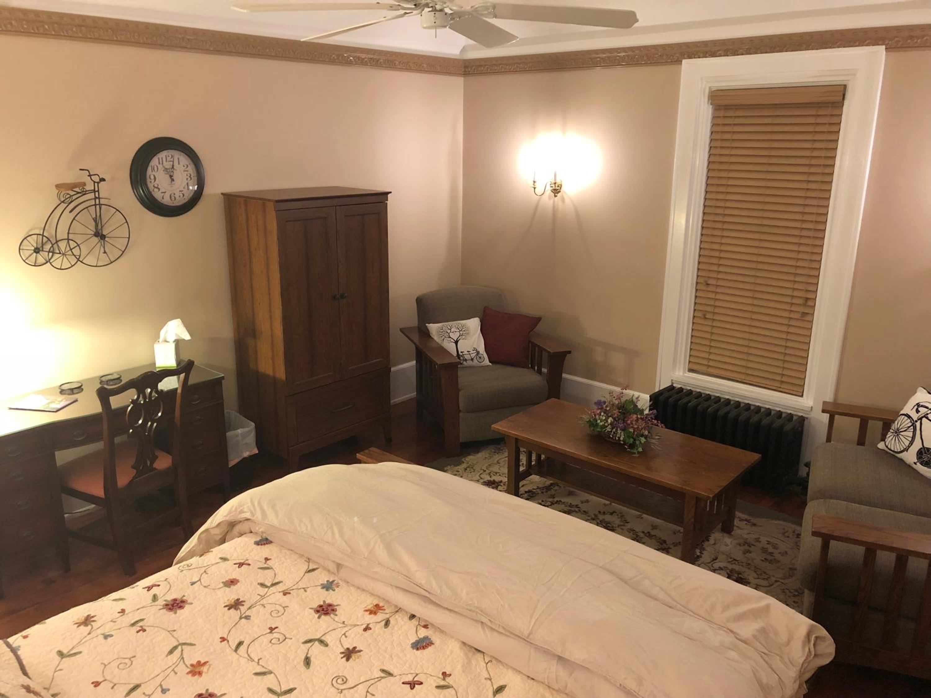 The Parsonage Inn B&B