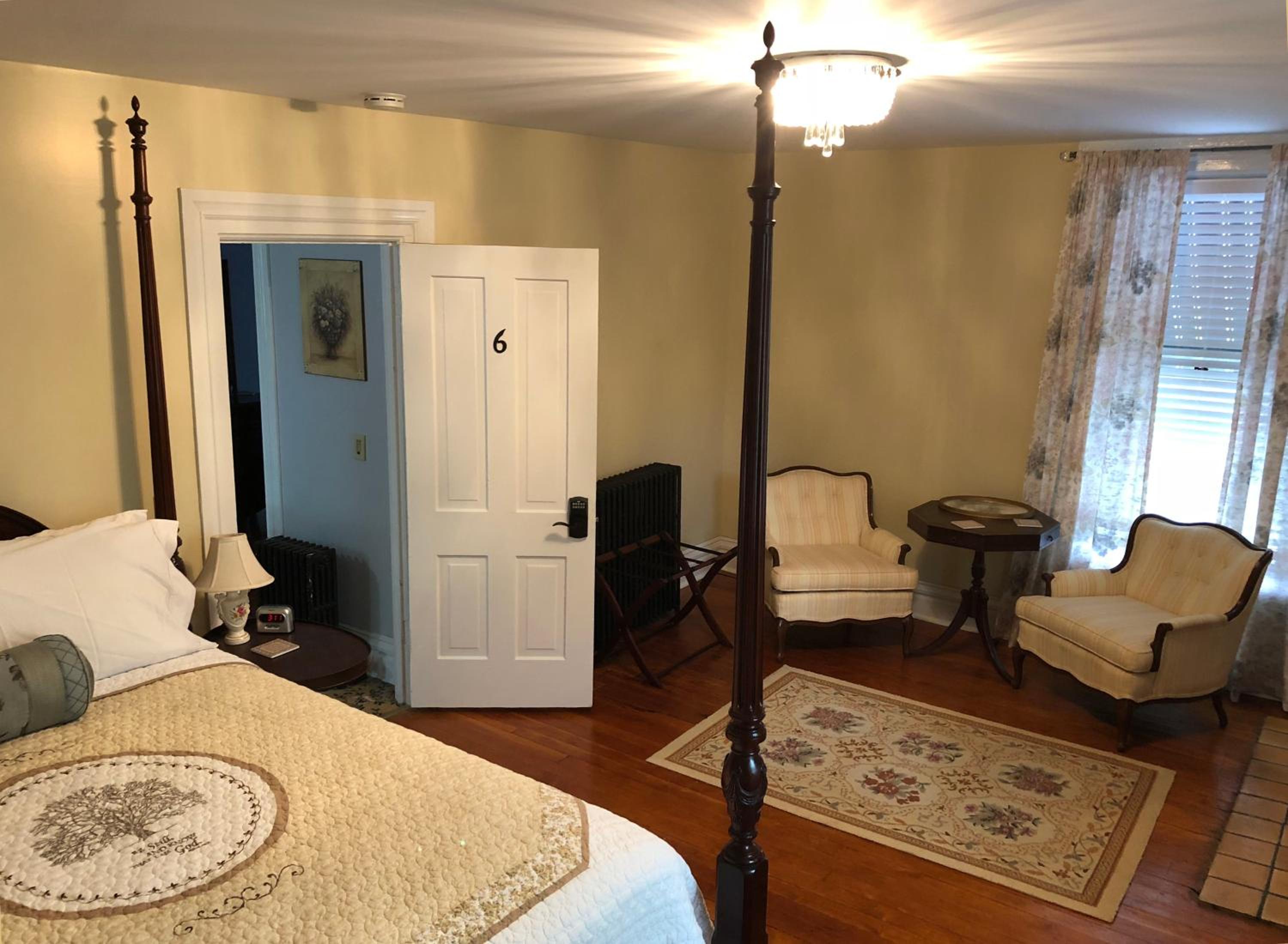 The Parsonage Inn B&B