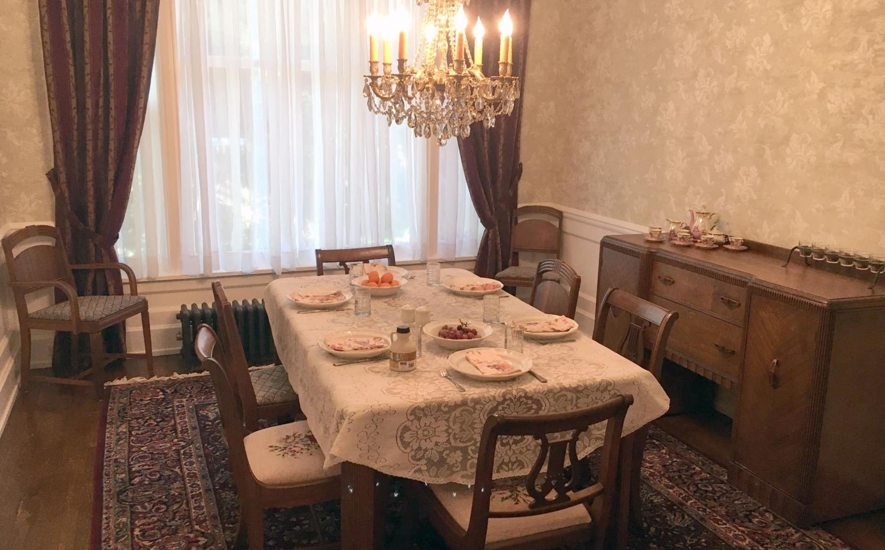 The Parsonage Inn B&B