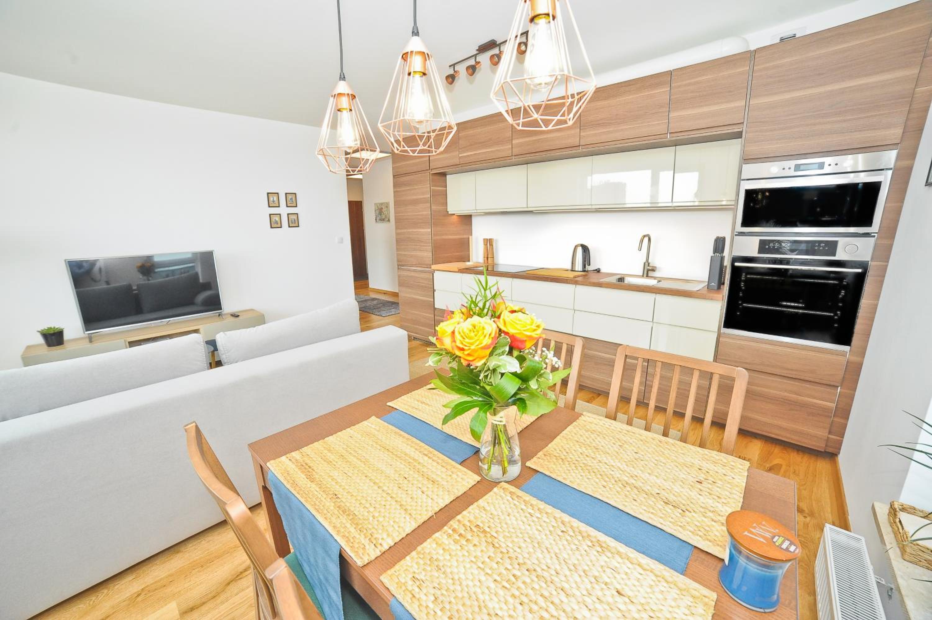 Grand Apartments - Three bedrooms with panorama of the Old Town