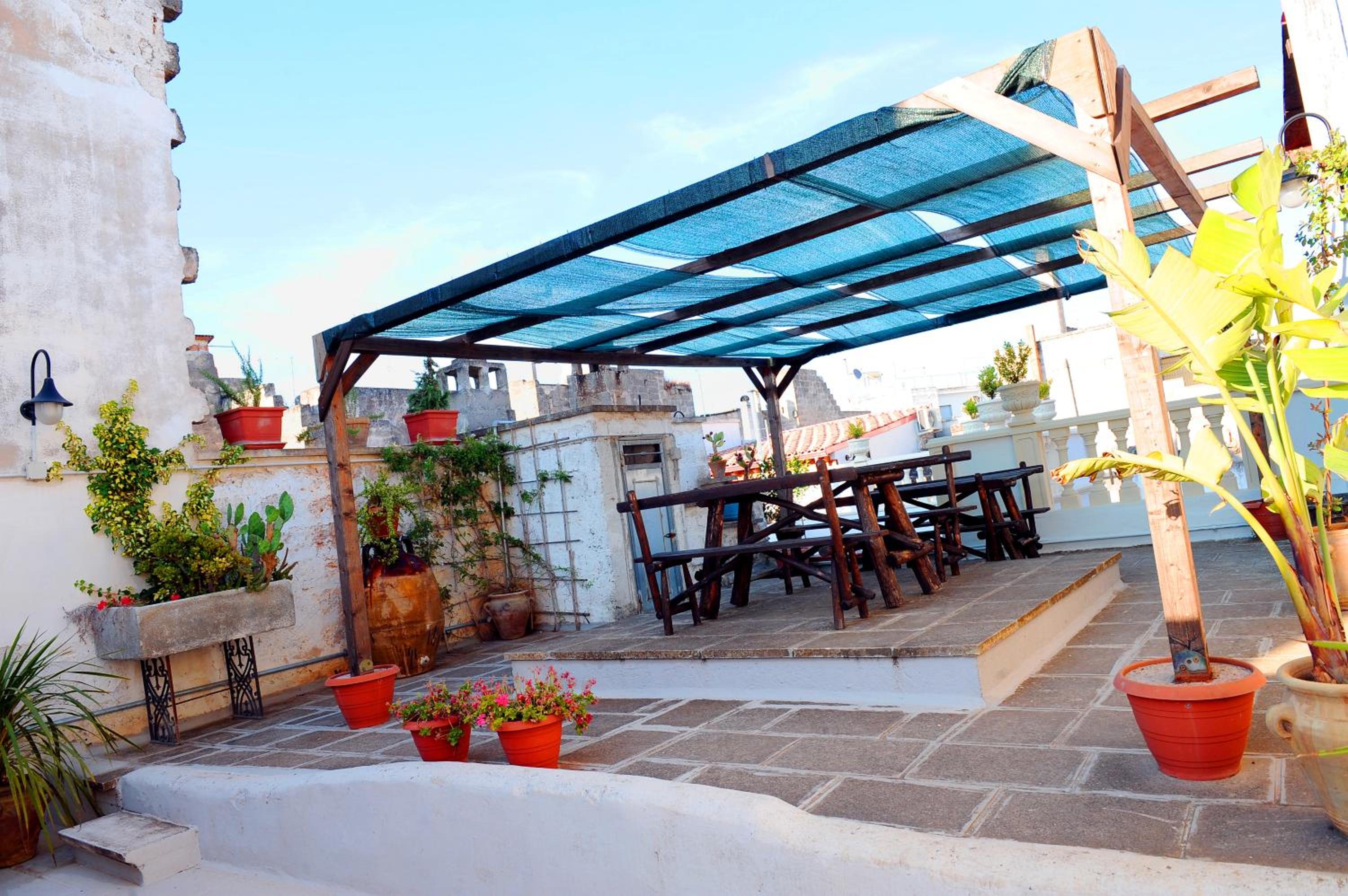 Exedra Holiday House