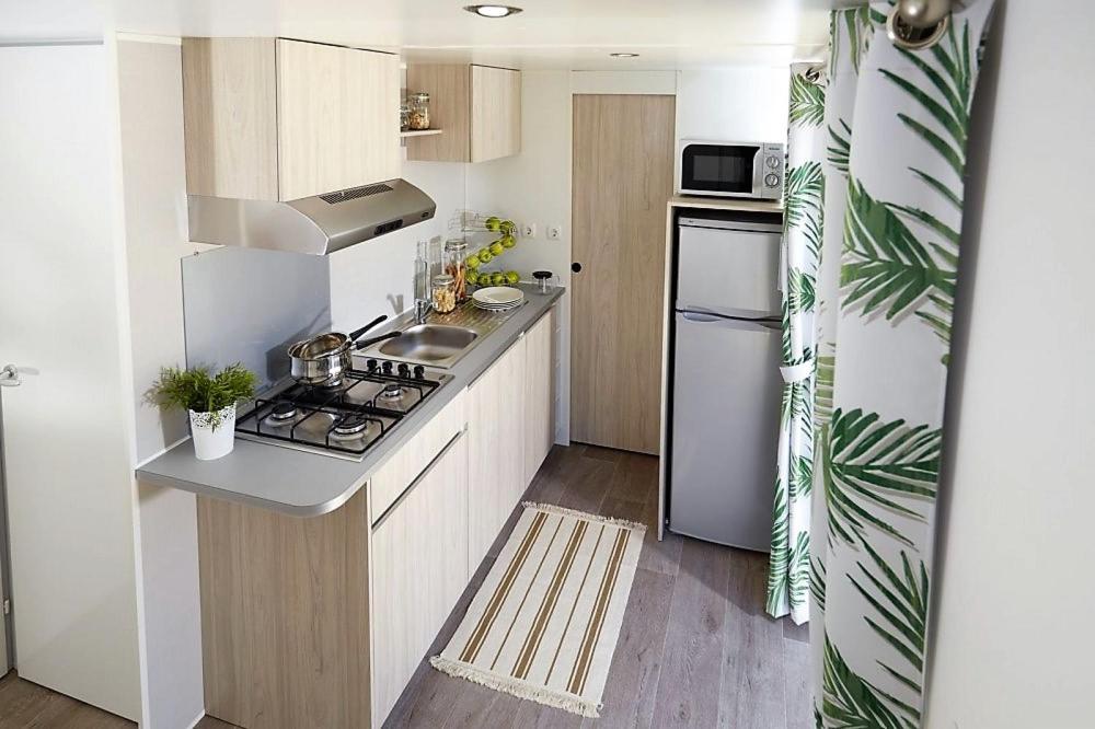 Camping Paradis Le Pearl