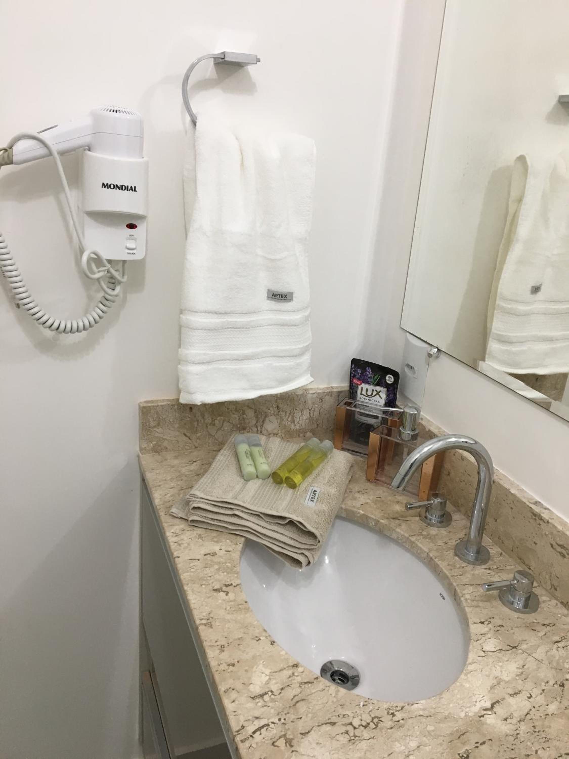 Apartamento novíssimo em Granja Viana view 5