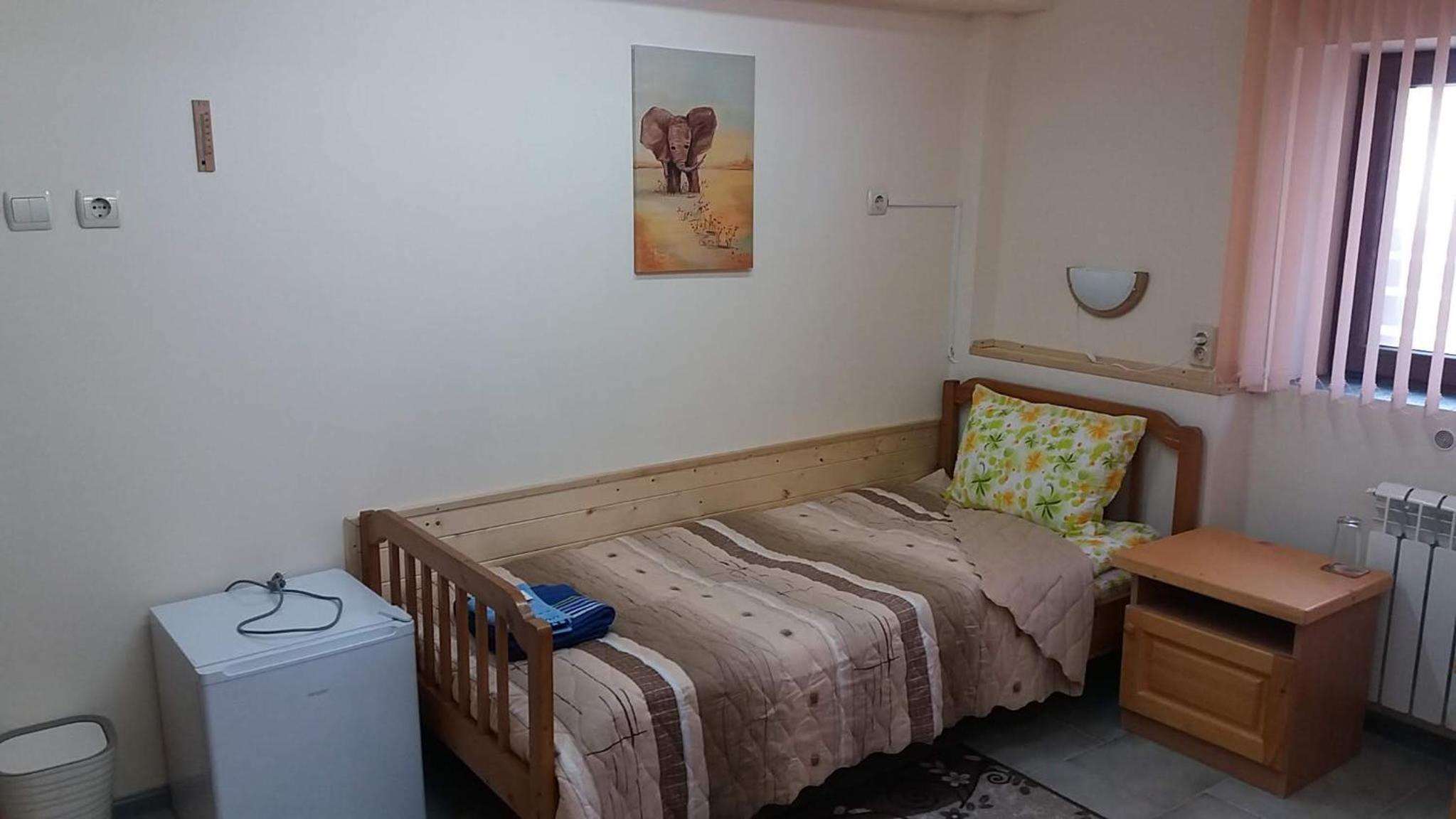 Photo 9