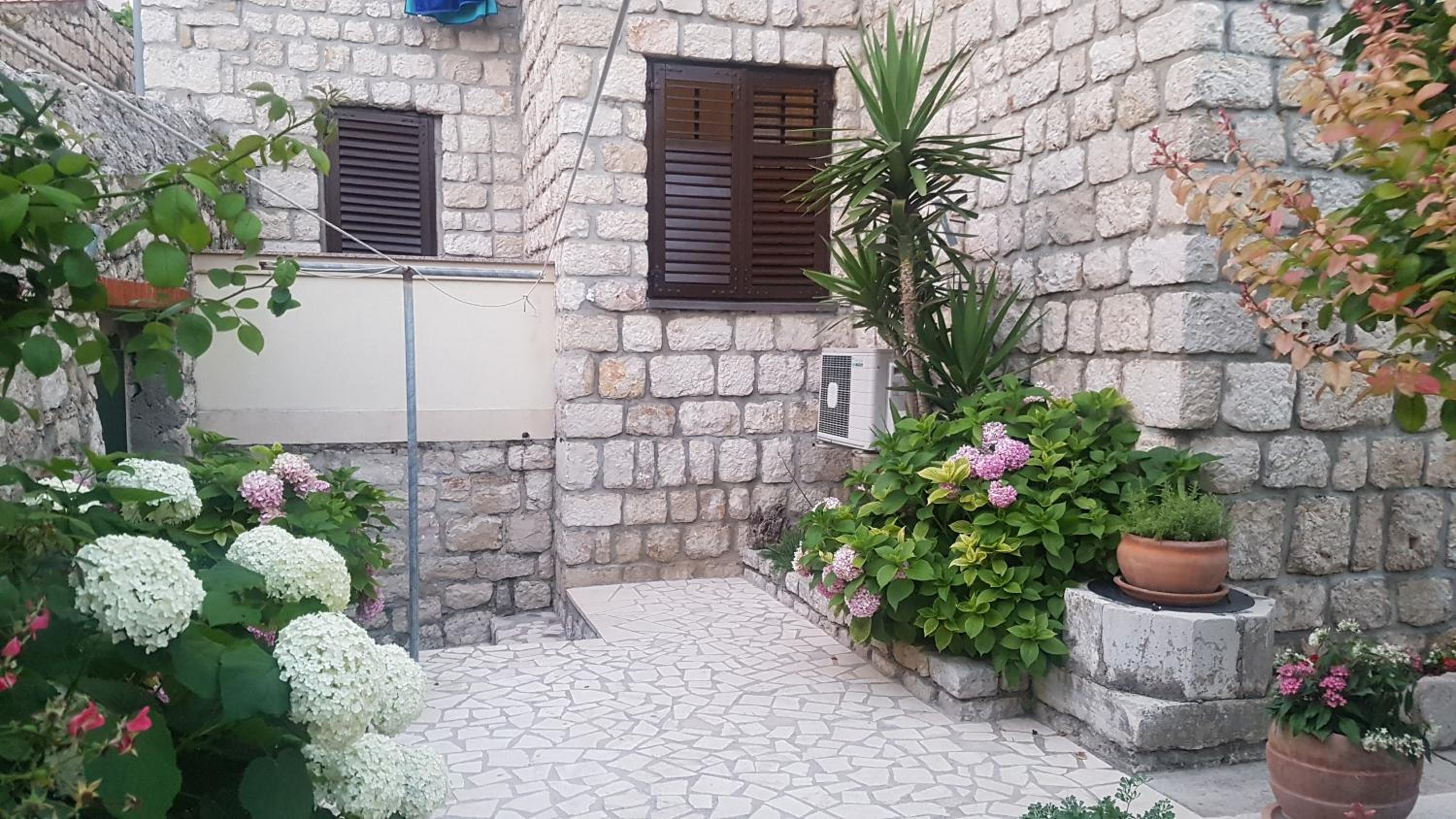 Apartment Lavanda garden