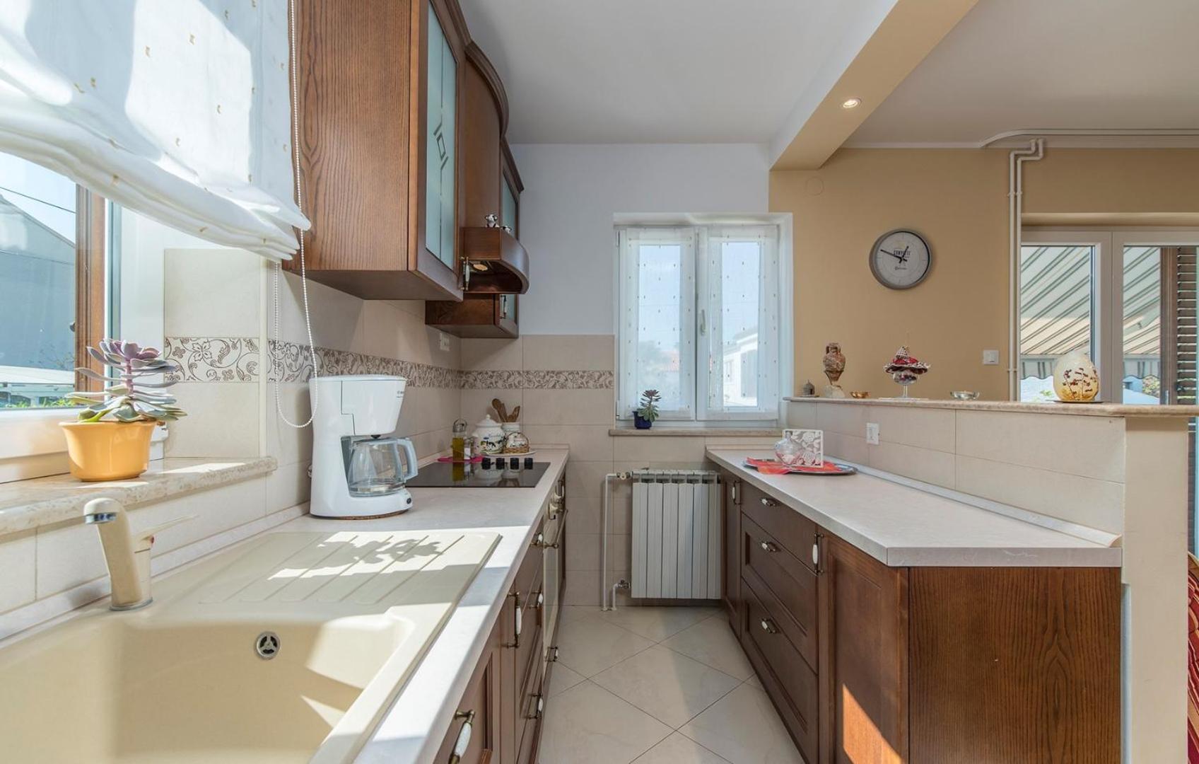 Apartment Complex Silvia - Property Image 8