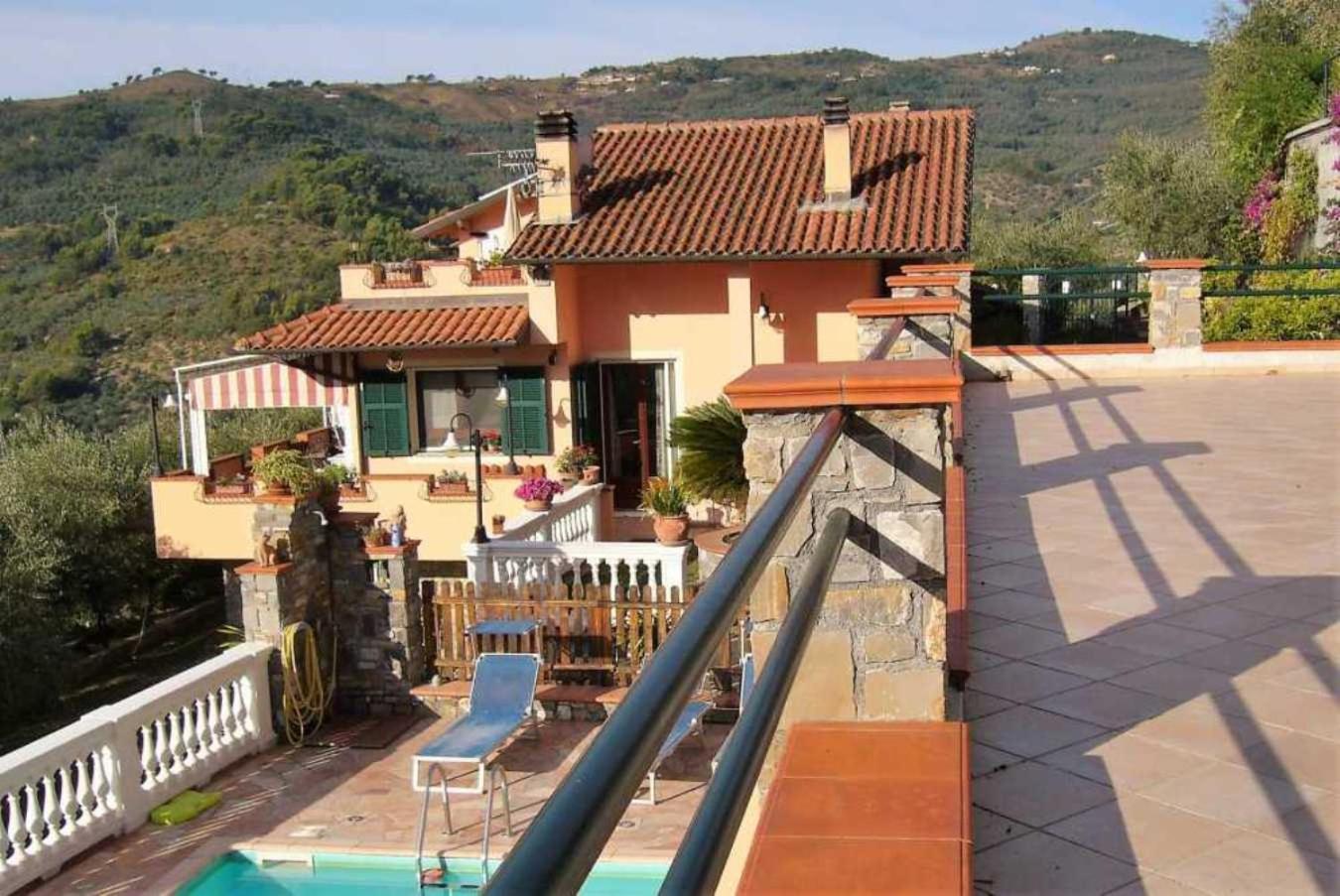 Casa Lella view 2