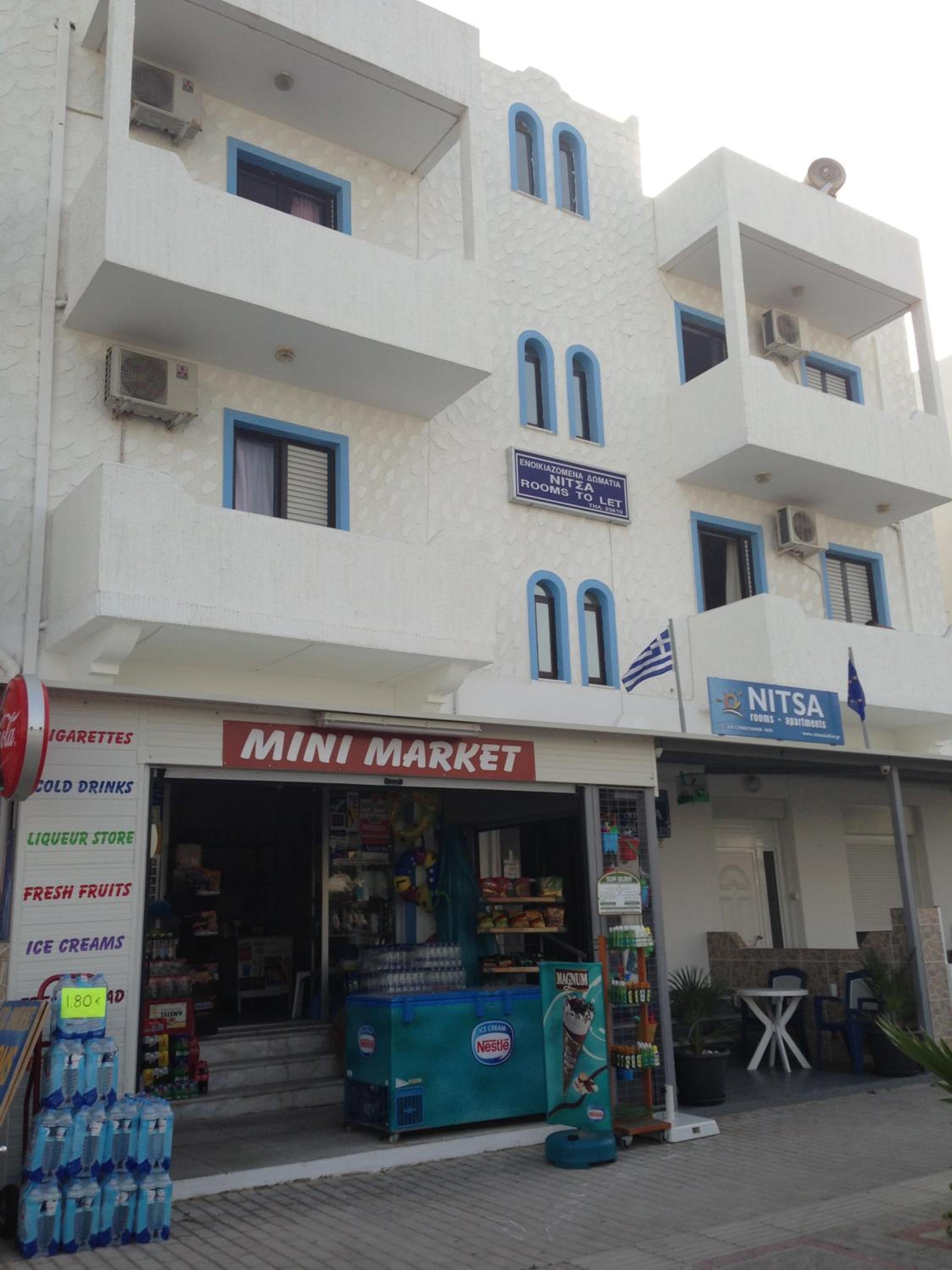 Nitsa Rooms