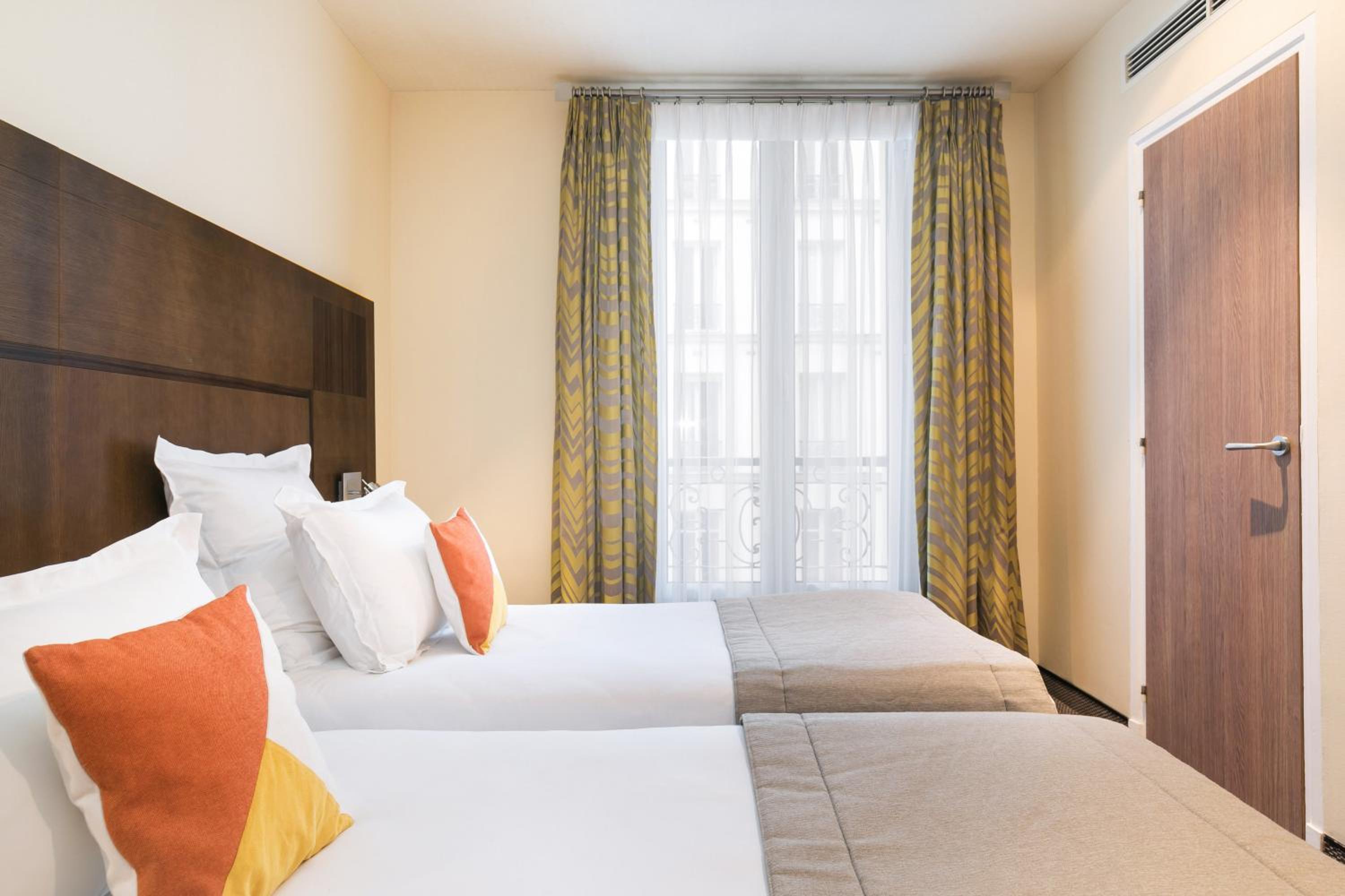 Hotel Le Cardinal 18