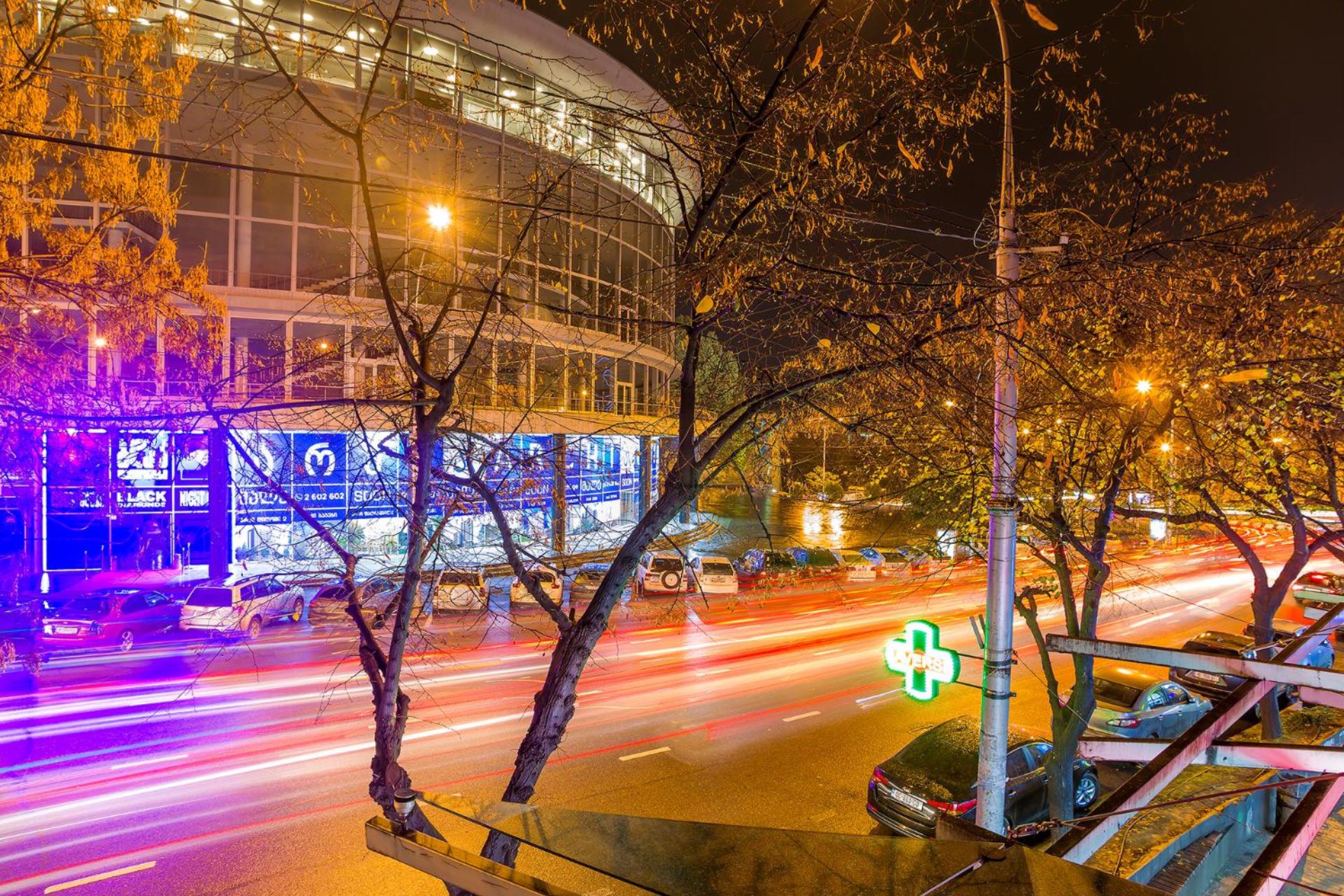 Tbilisi center 2 BD 80sq with Balcony and High ceiling