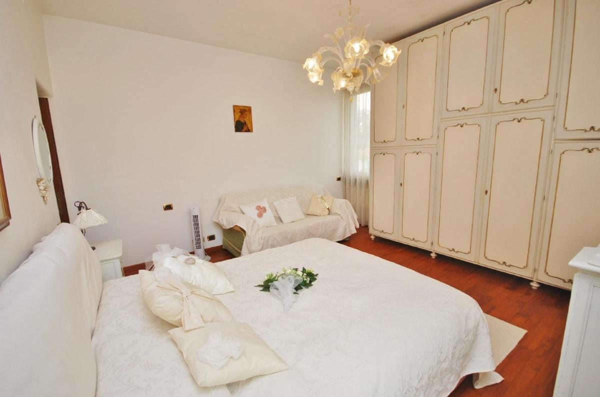 Raffinato attico vicino al mare con solarium Lido di Camaiore view 5