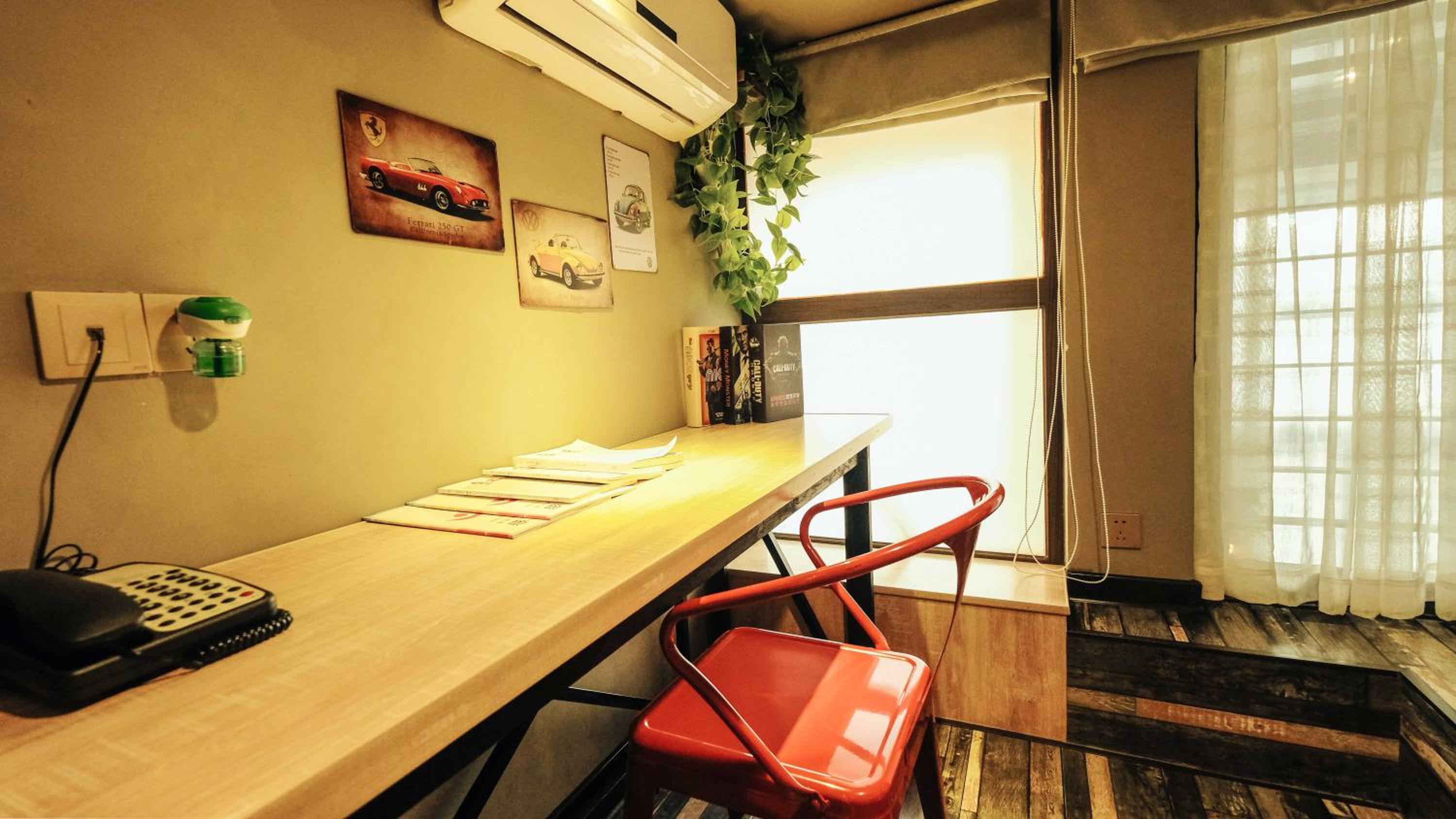 VIZ Culture & Arts Apartment