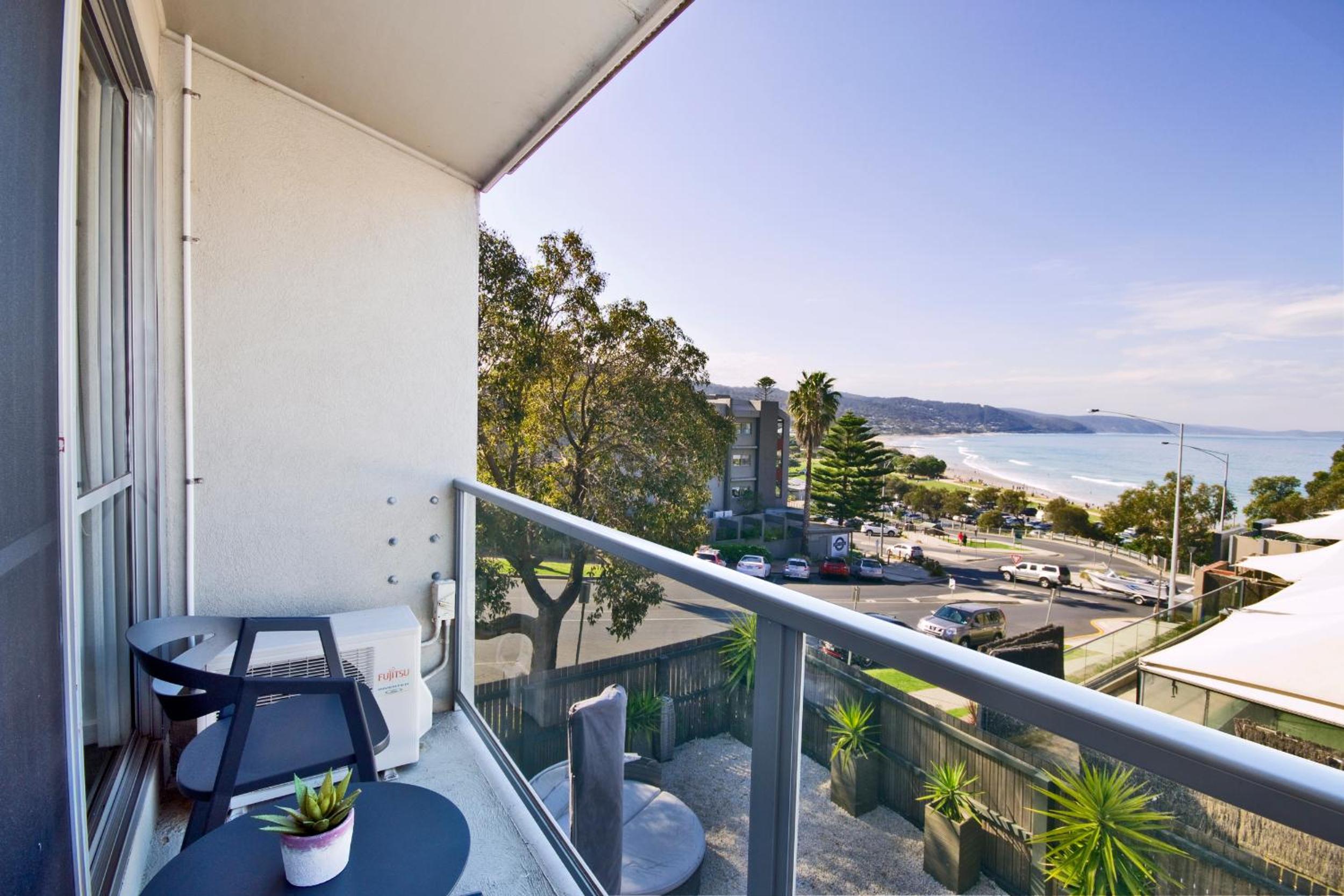 Balcony & Terrace