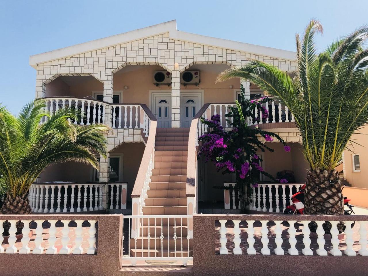 Hotel Apartmani Bermanec - Image 1