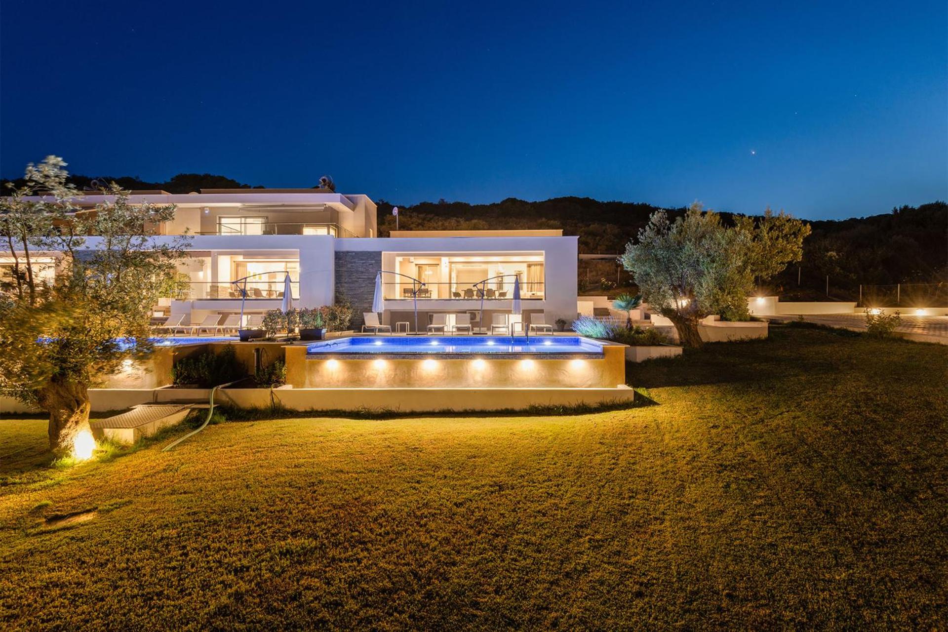 Afisia Villas