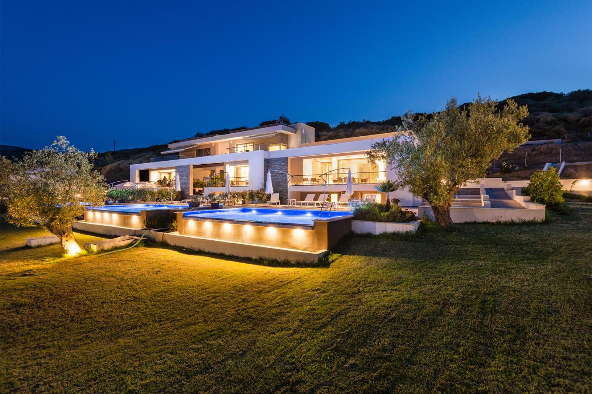 Afisia Villas