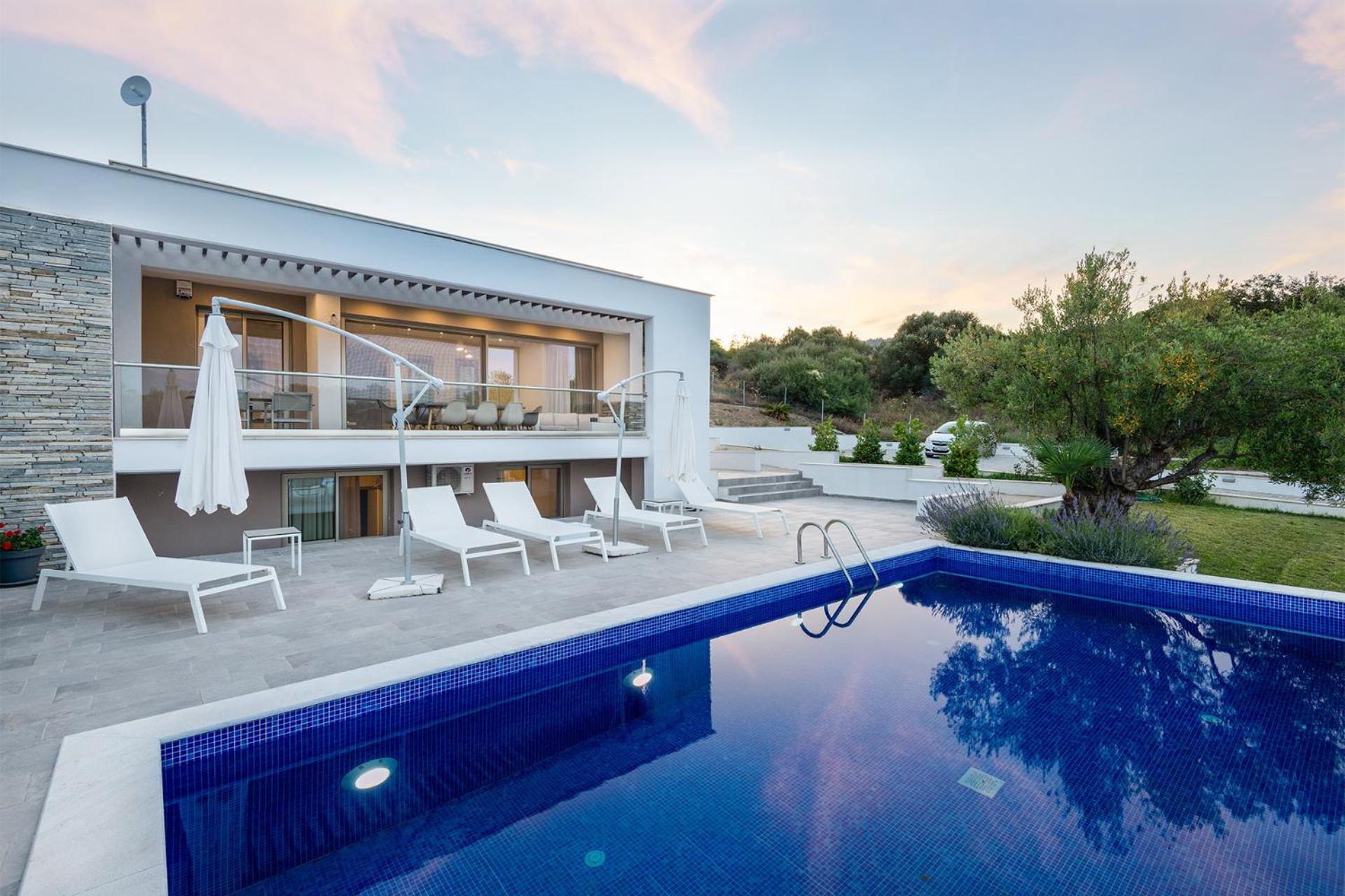 Afisia Villas