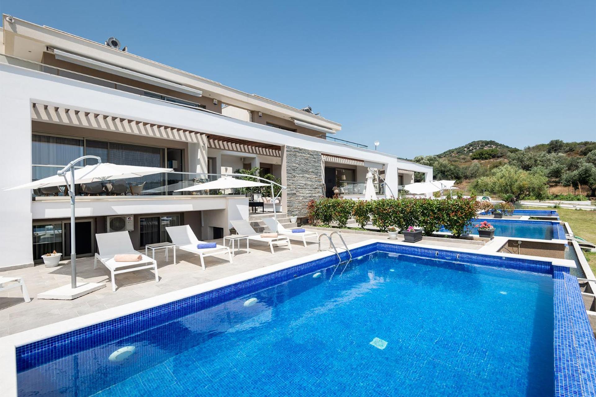 Afisia Villas