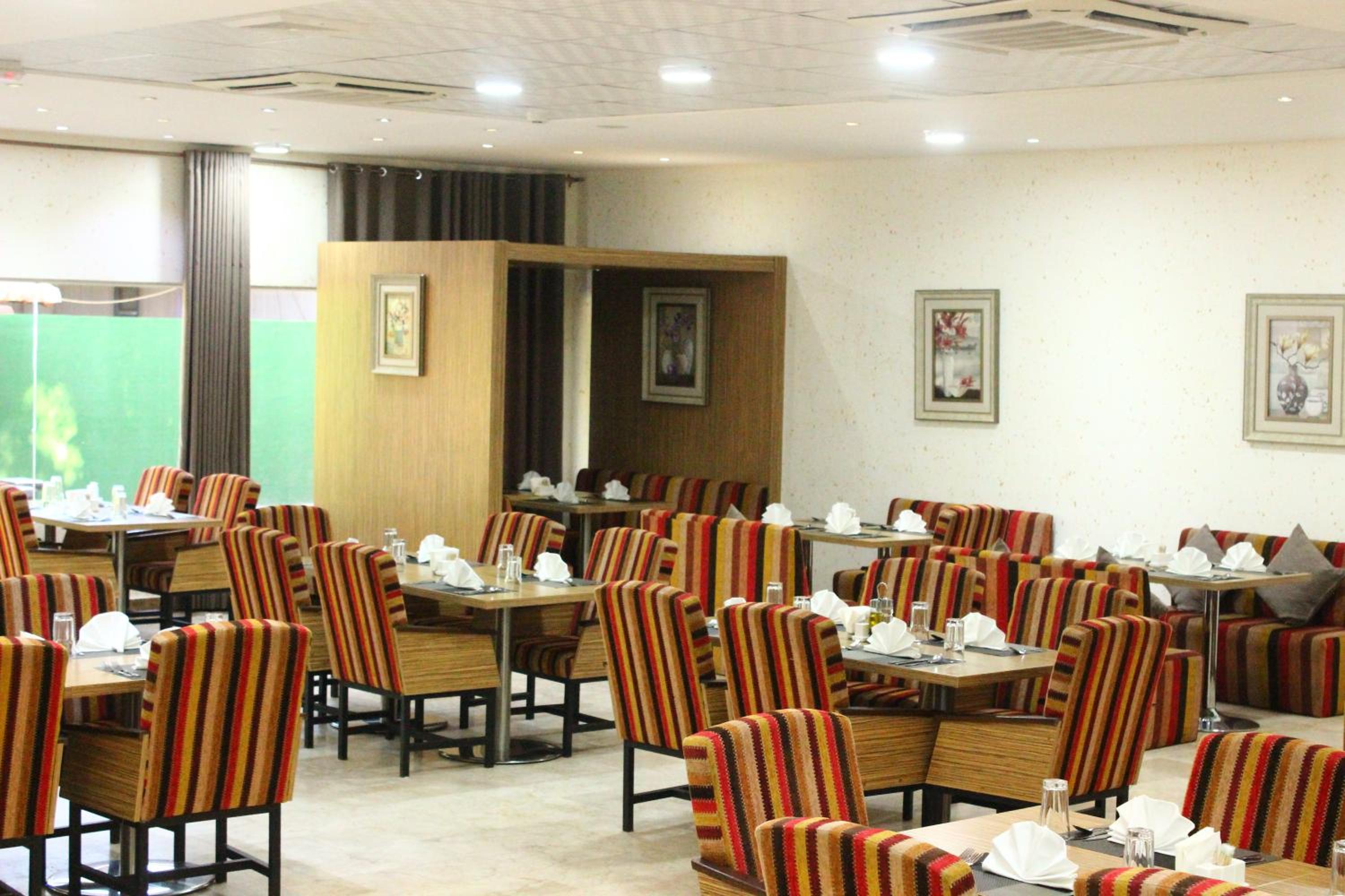 Food & Beverage