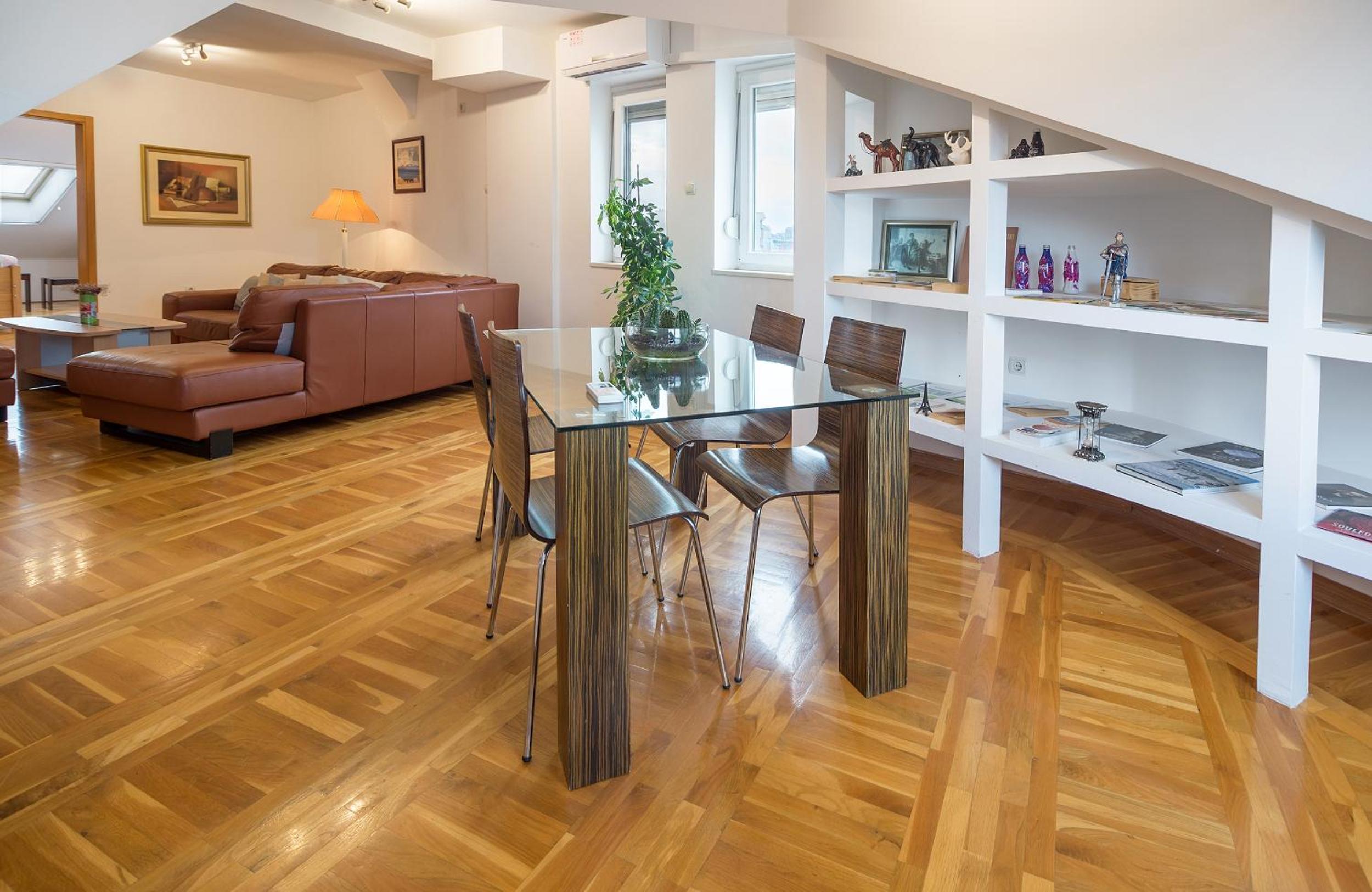 Penthouse in City Center