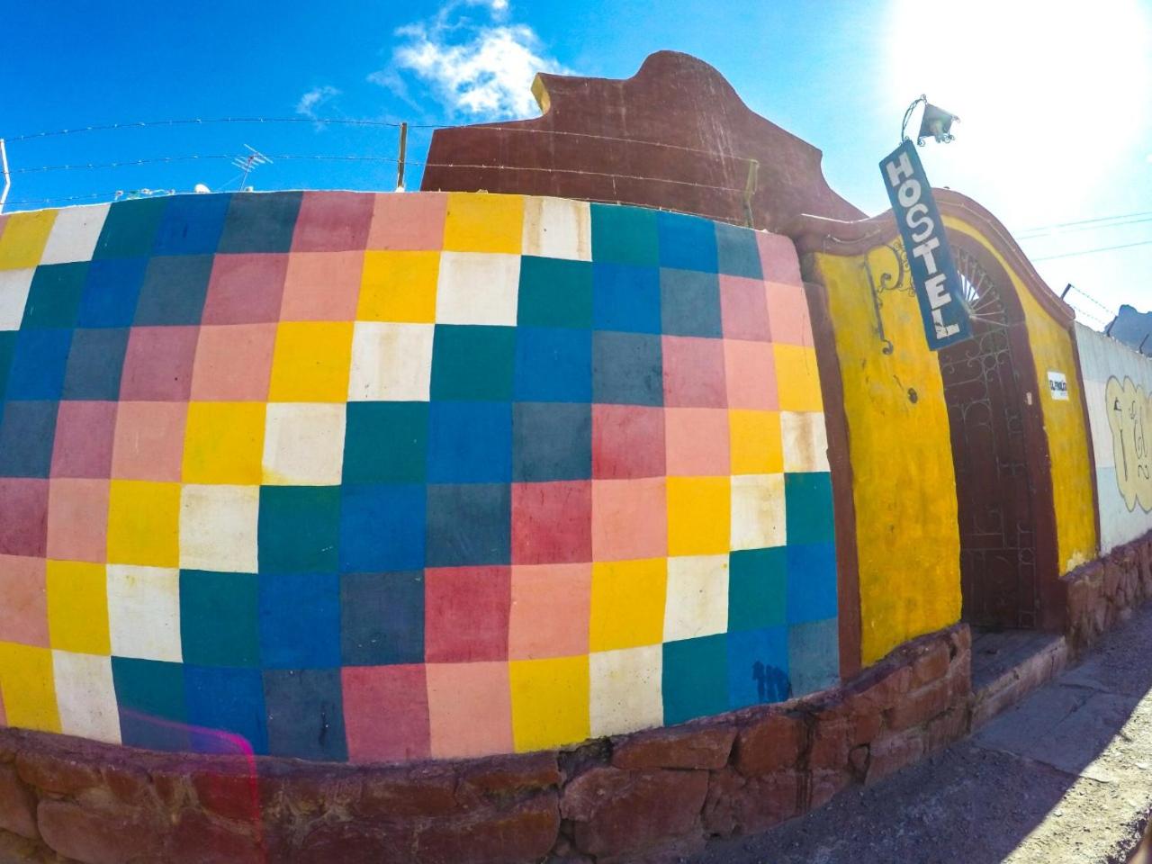 El Farolito Hostel