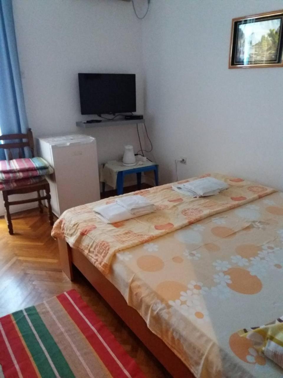 Photo 18