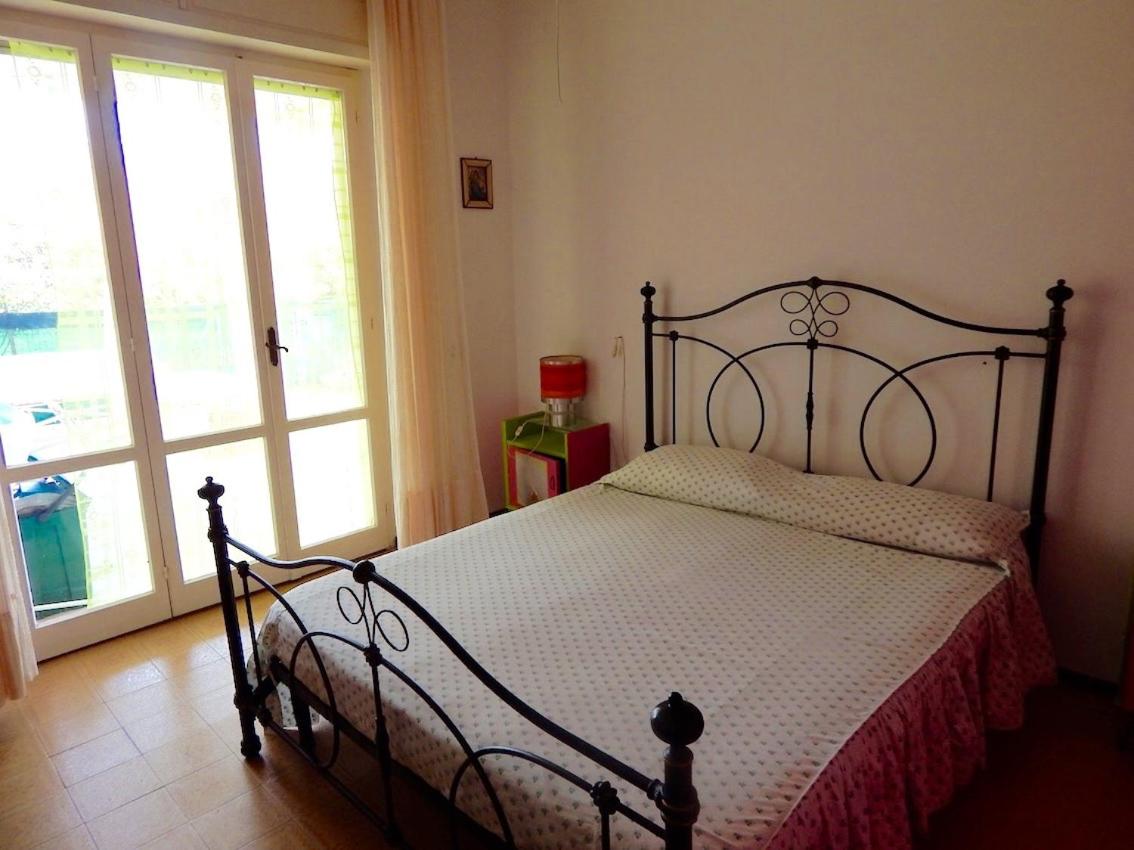 M156 - Marcelli, trilocale con giardino a 80mt dal mare photo 5